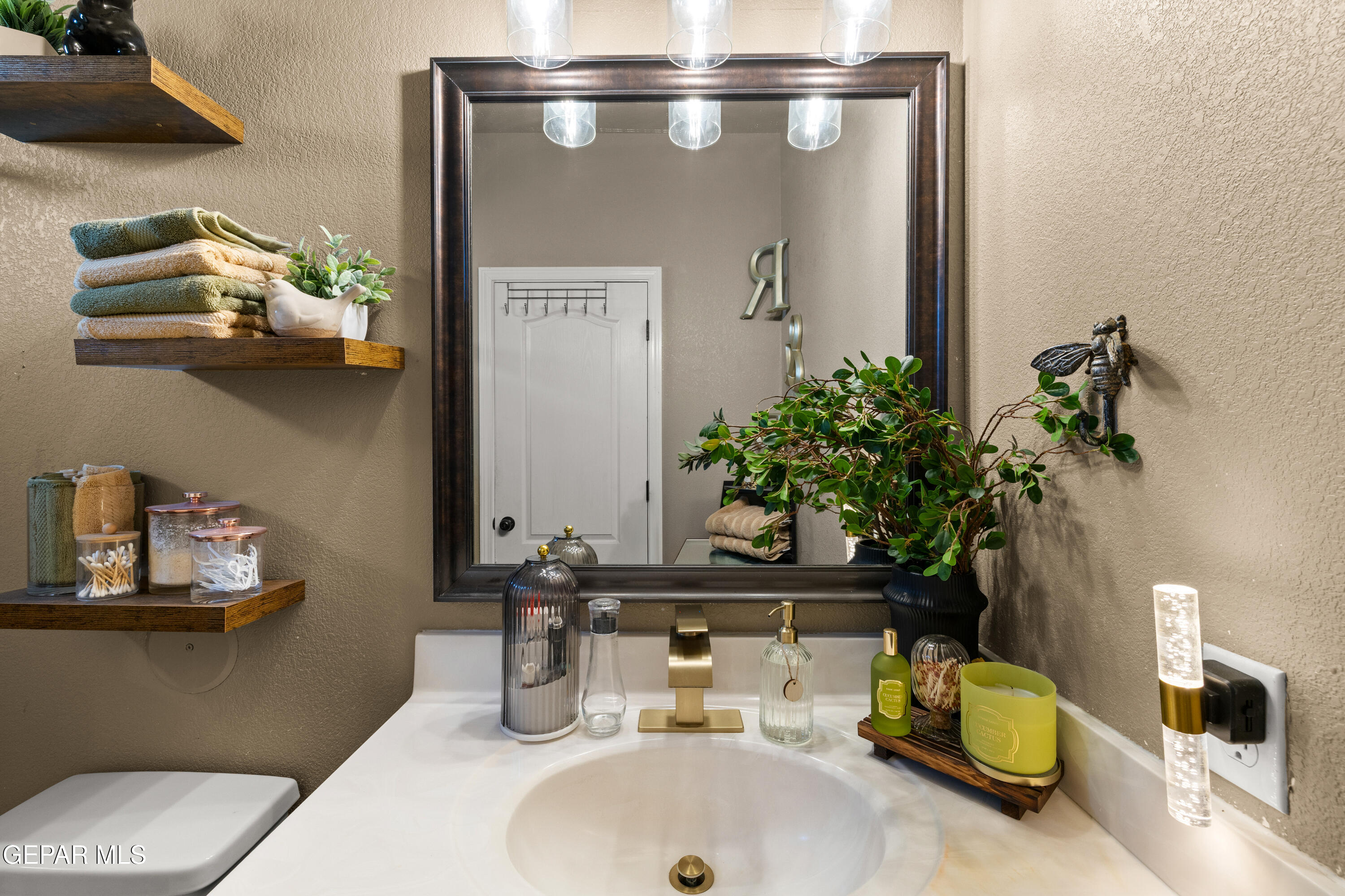 3725 LOMA DANTE Drive, El Paso