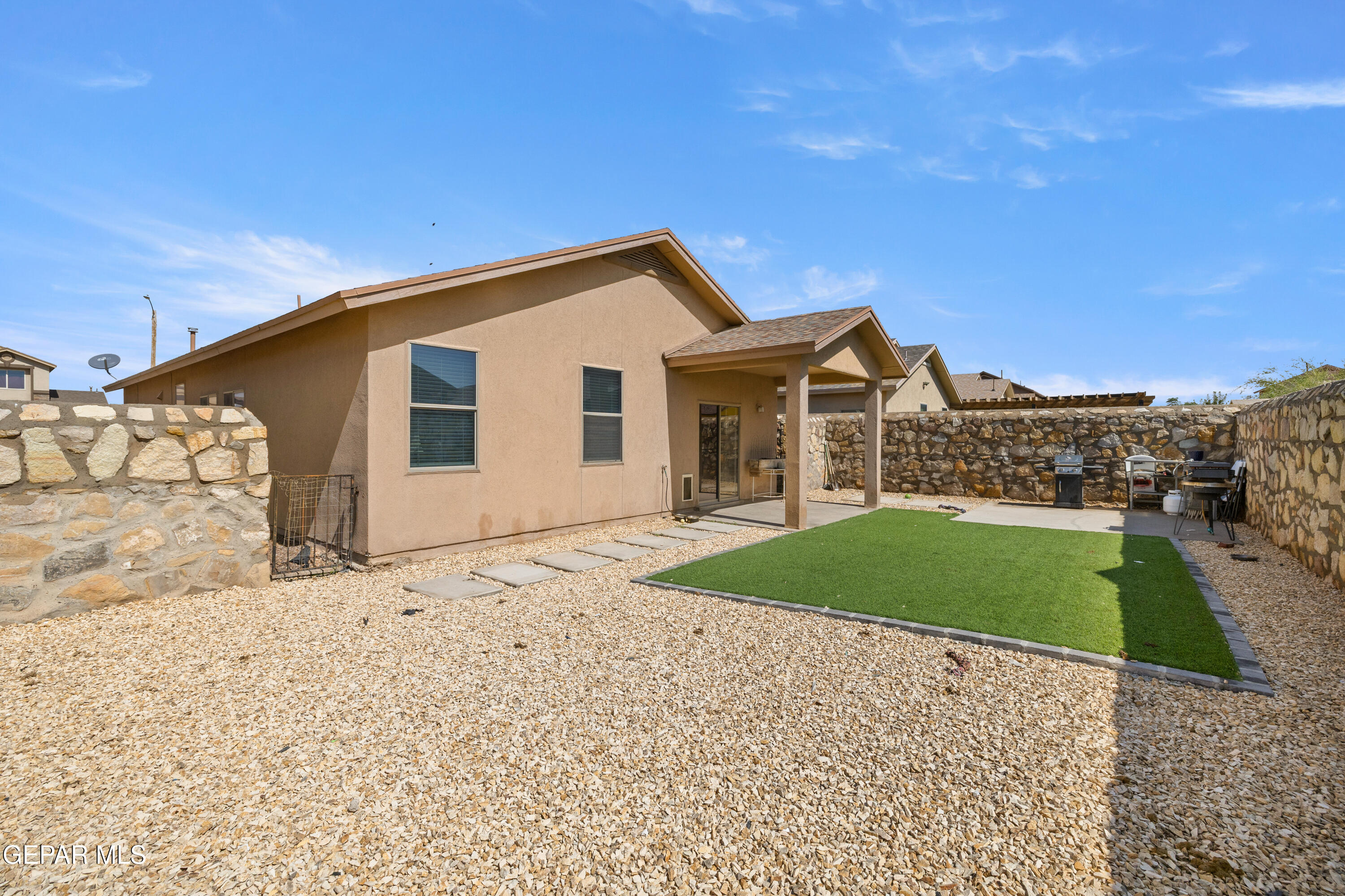 14450 ONNIE KIRK Avenue