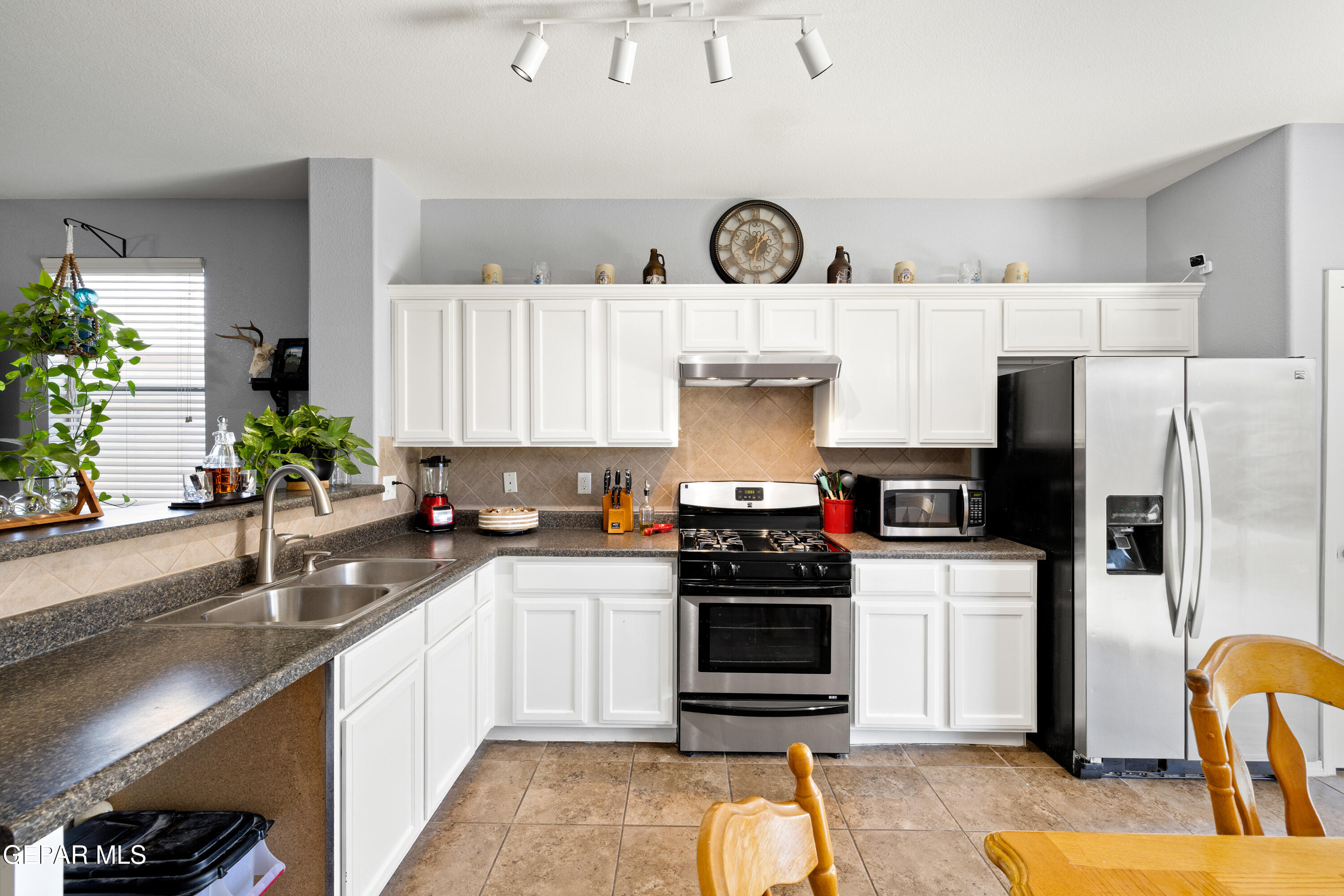 14450 ONNIE KIRK Avenue