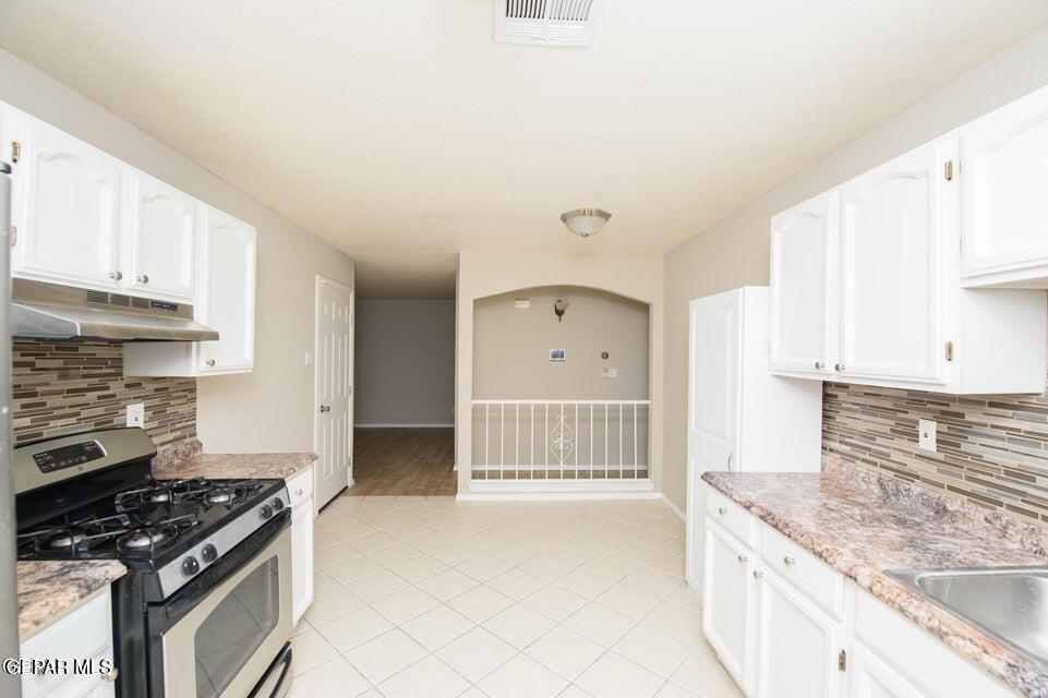 12324 Tierra Buena Drive