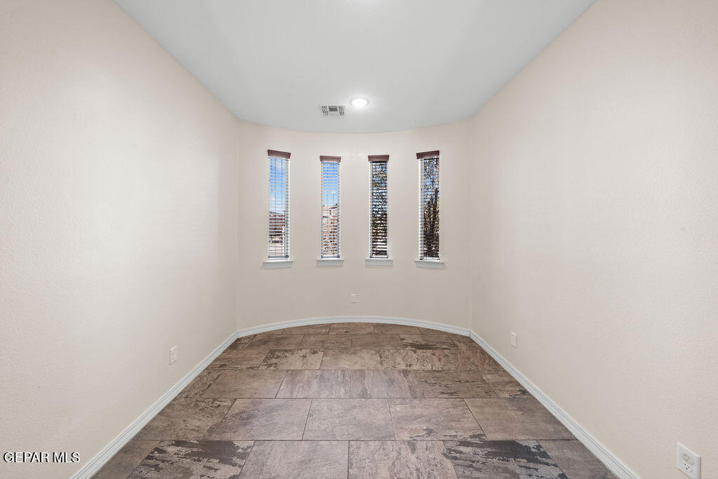 13566 Hazelwood Street