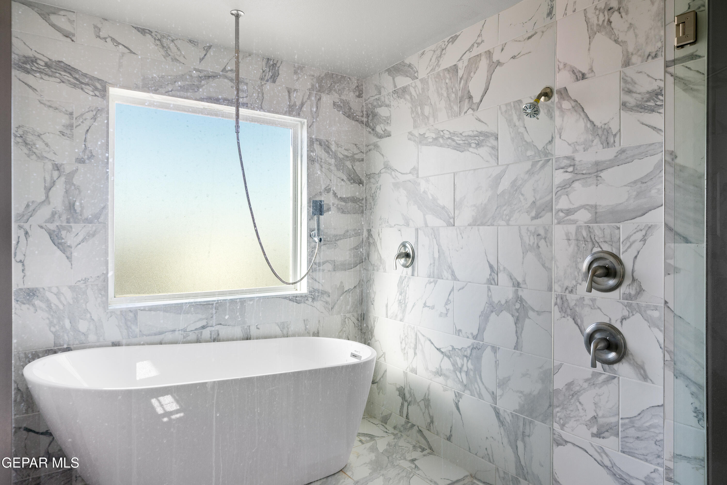 13636 Glen Vista Lane