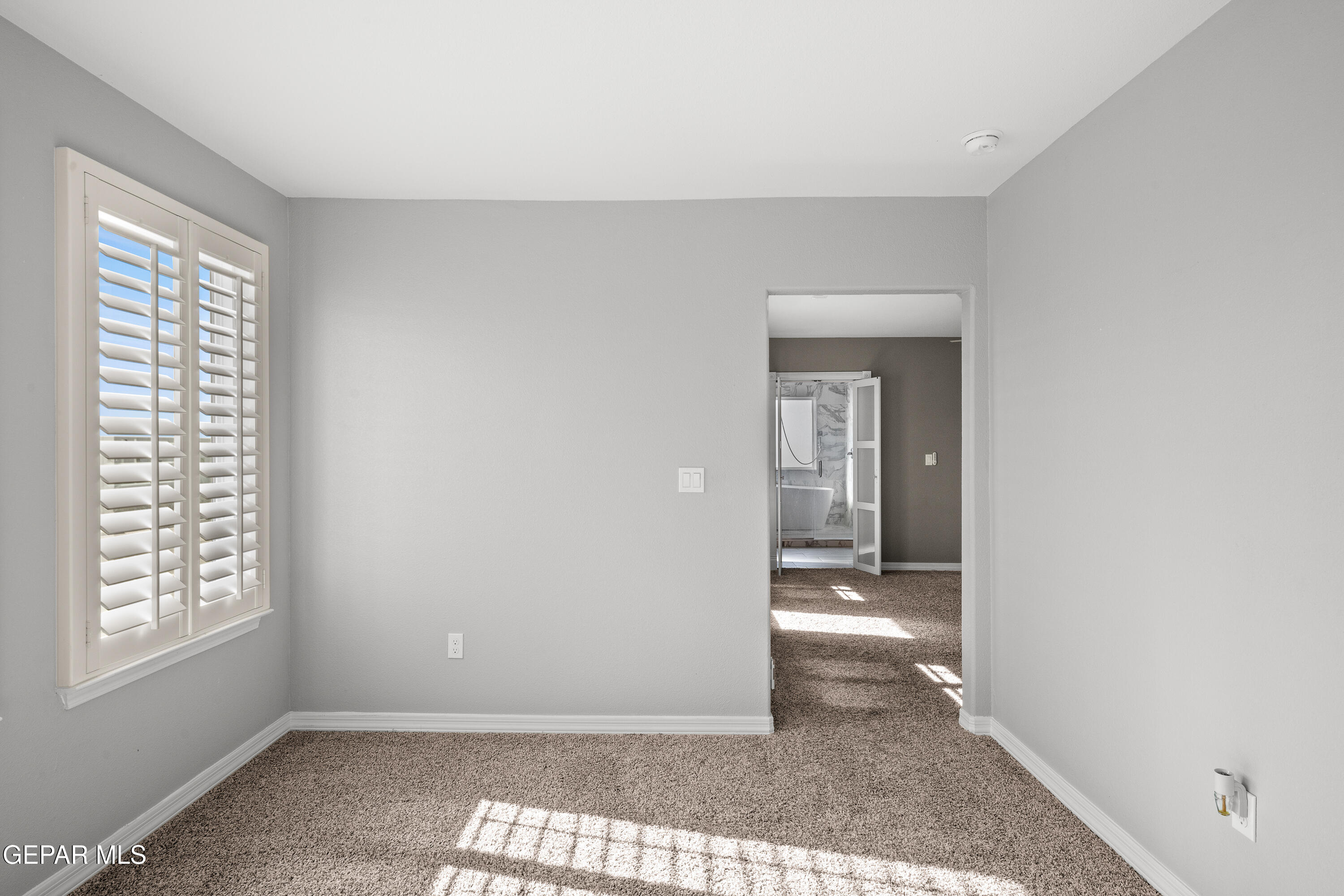 13636 Glen Vista Lane