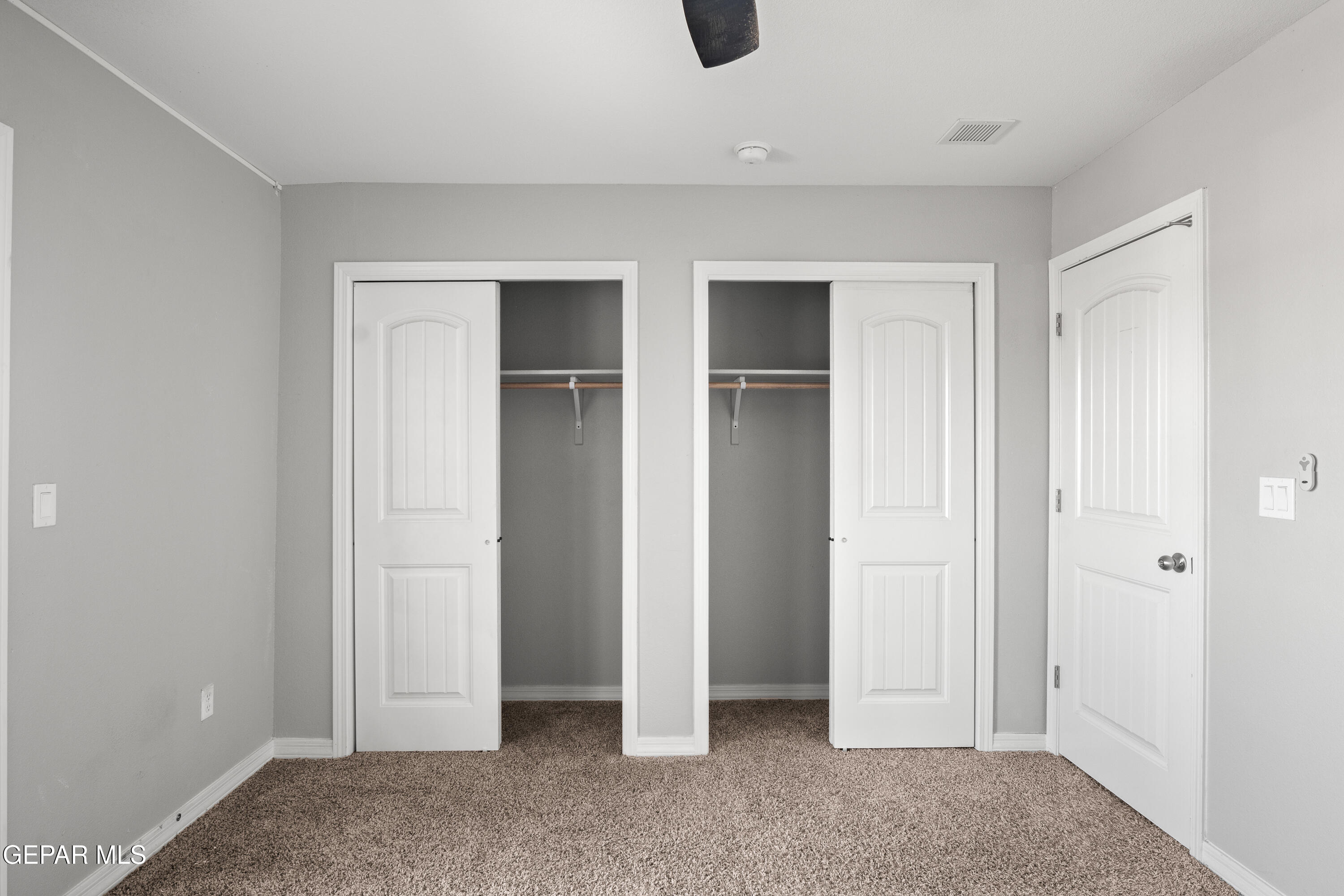 13636 Glen Vista Lane