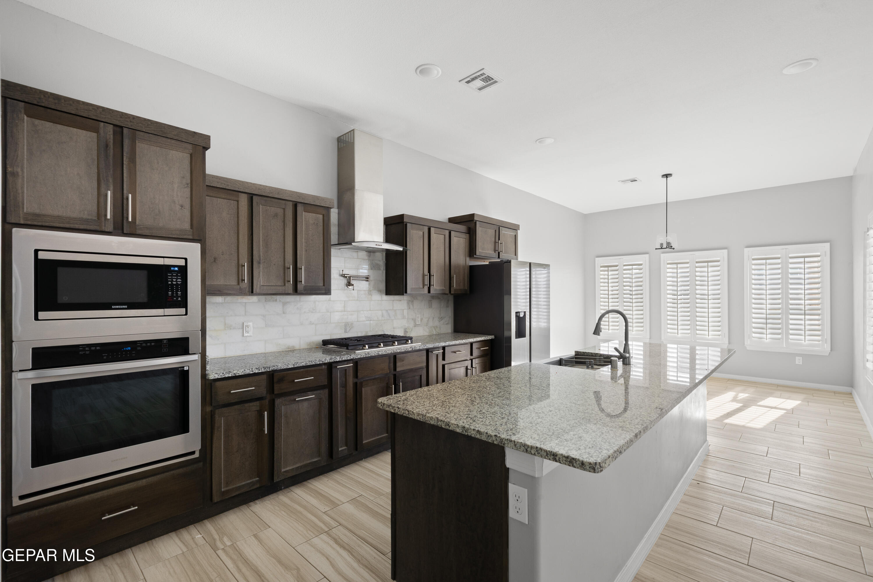 13636 Glen Vista Lane