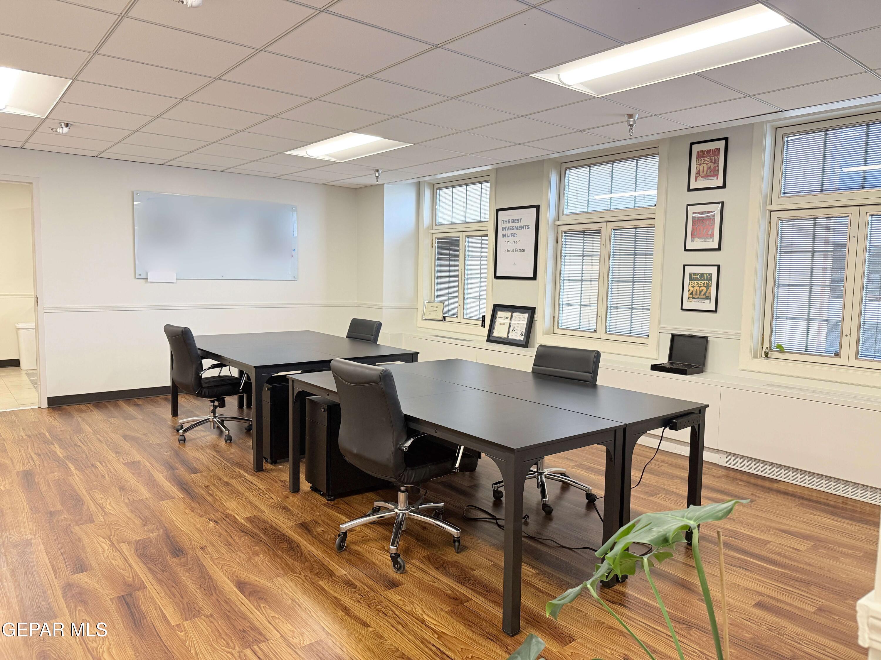 310 N Mesa Street Ste 402