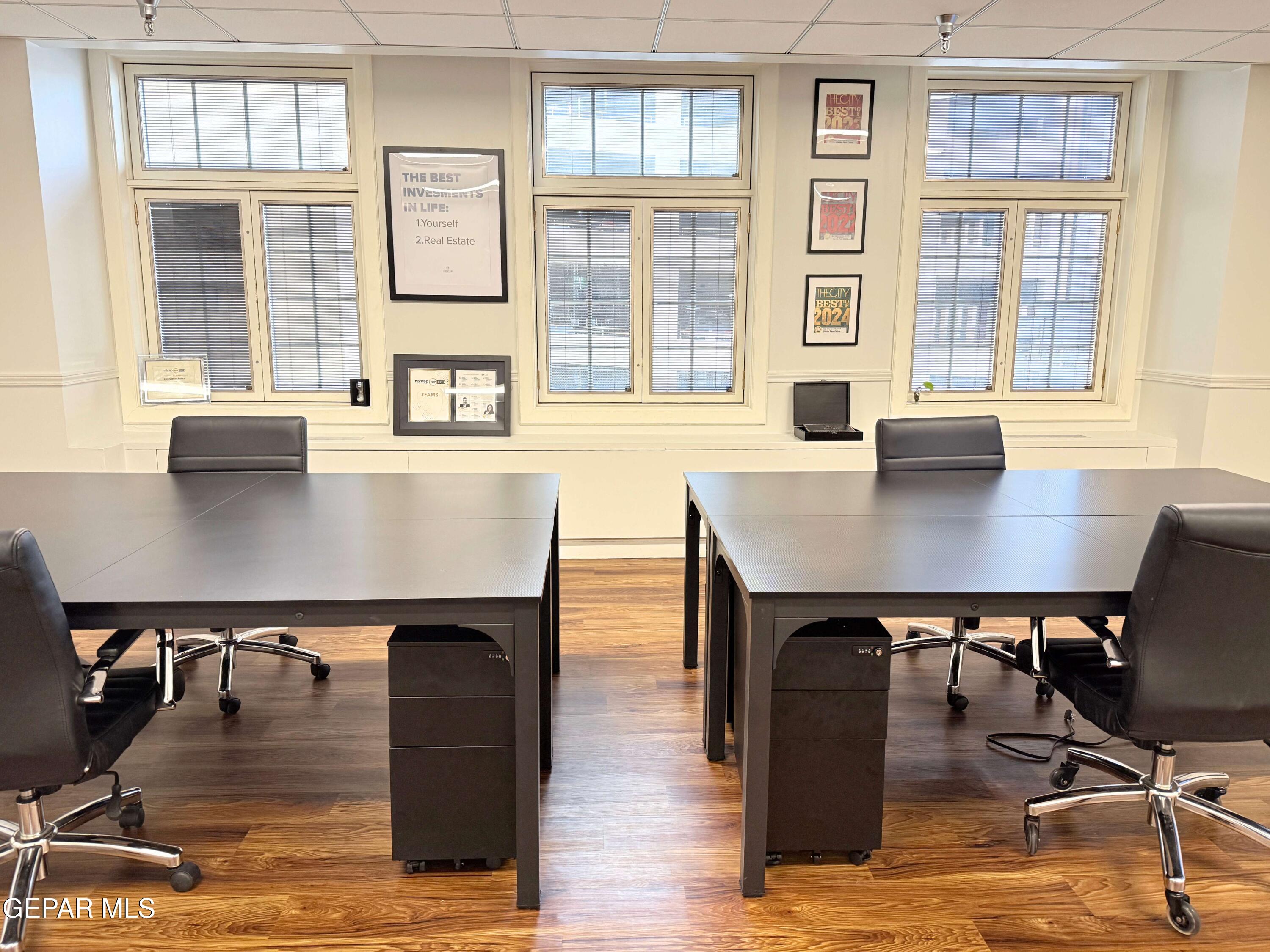 310 N Mesa Street Ste 402