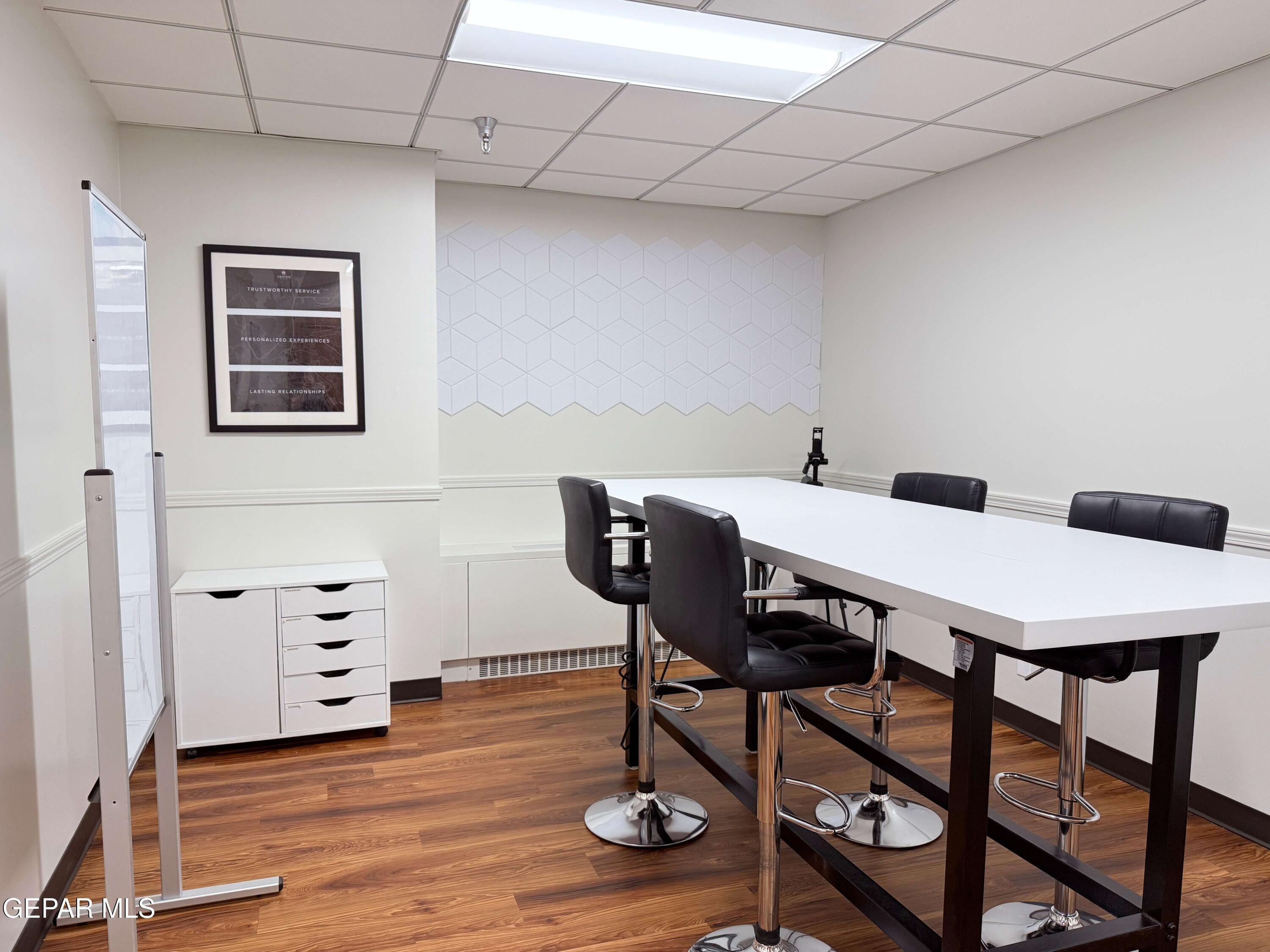 310 N Mesa Street Ste 402