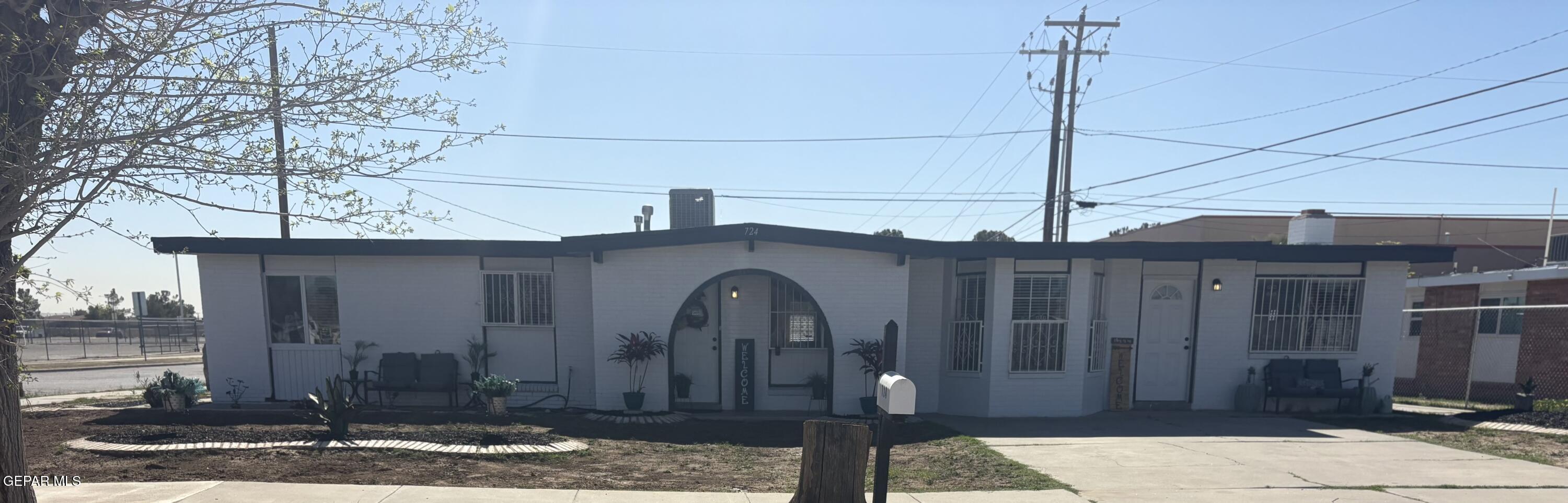 724 SPALDING Way