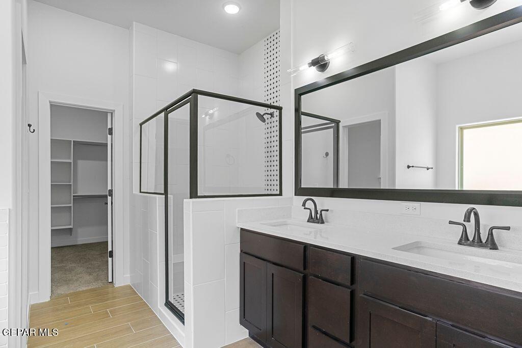 3752 Peak Place