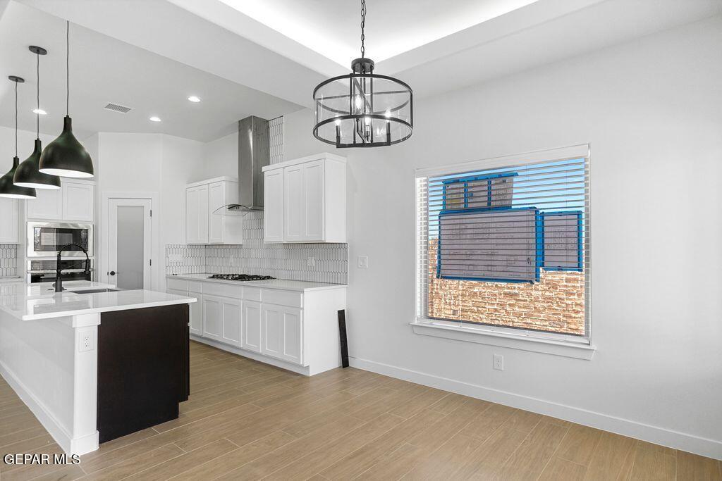 3752 Peak Place