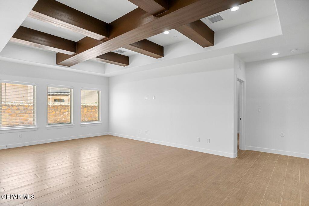 3752 Peak Place