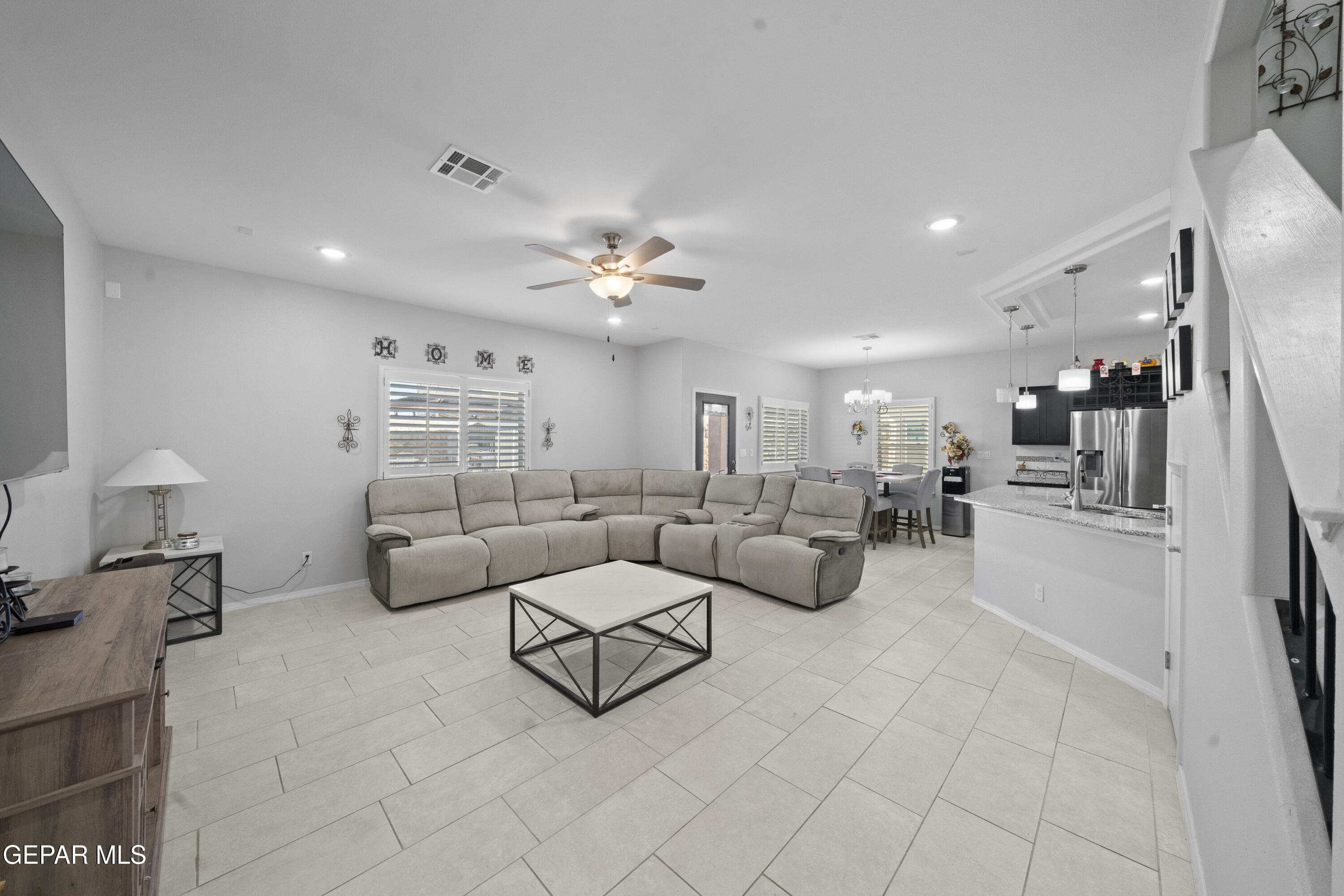 14633 CIAMBRIELLO Avenue