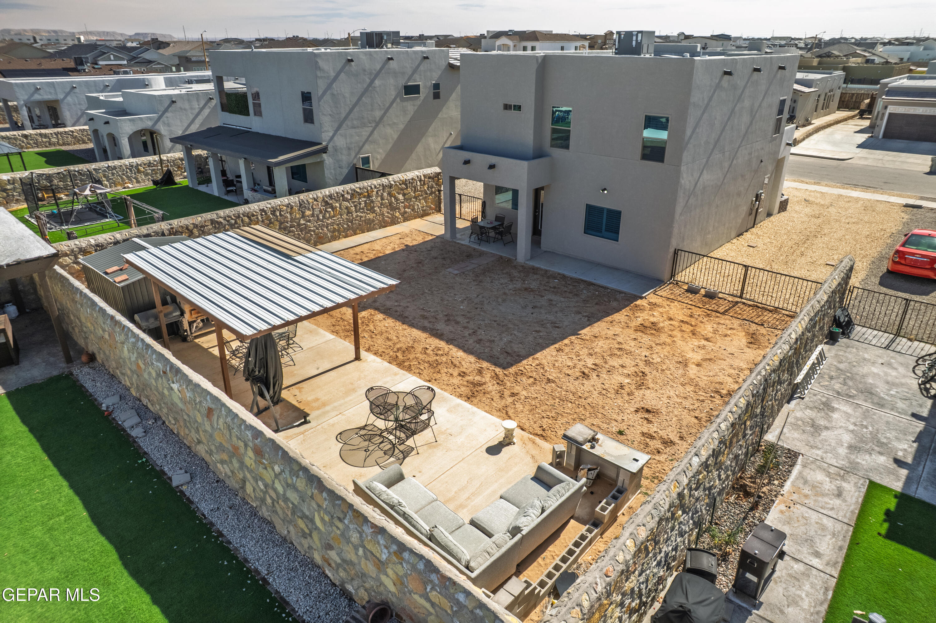 14633 CIAMBRIELLO Avenue