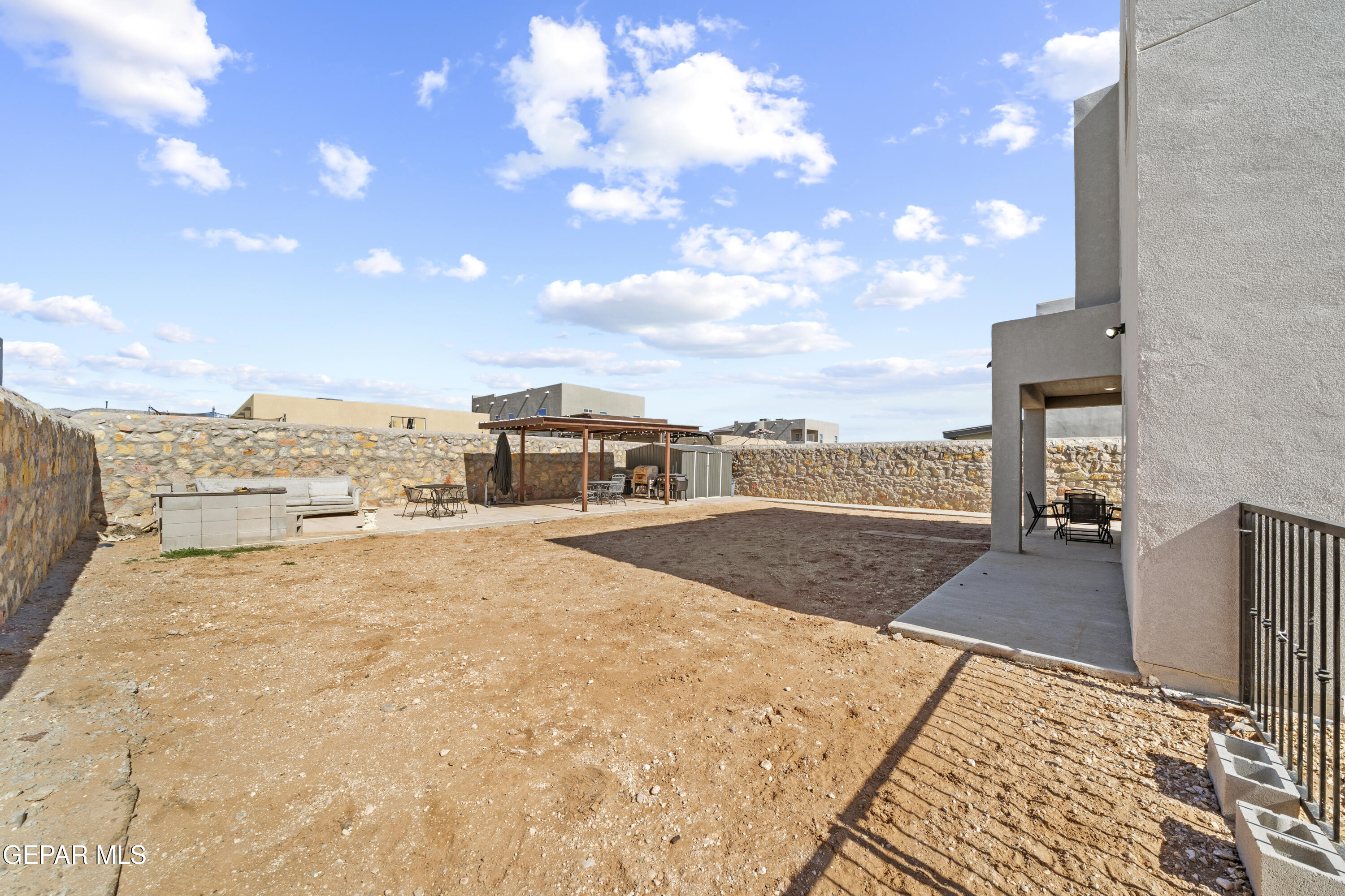 14633 CIAMBRIELLO Avenue