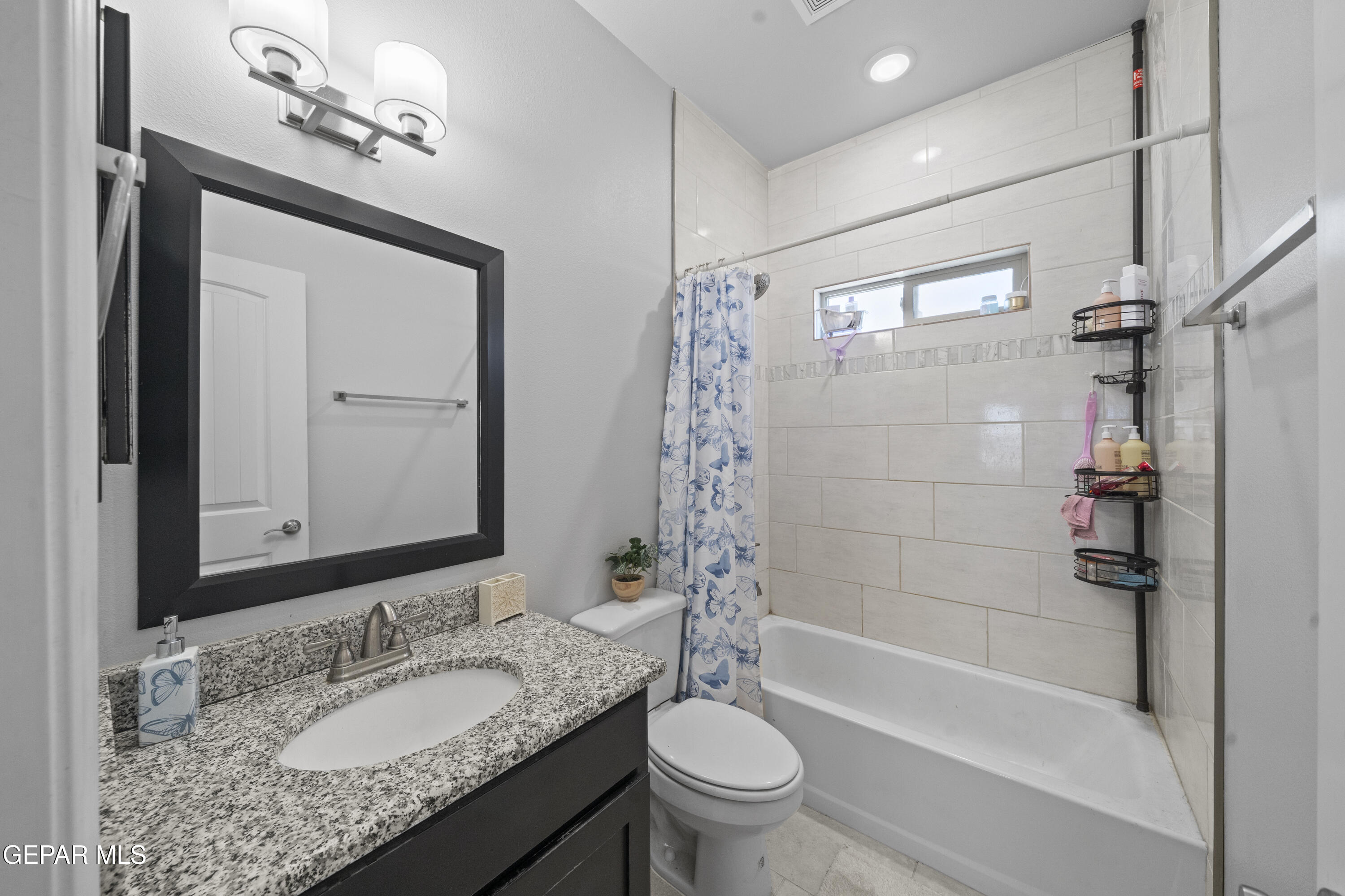 14633 CIAMBRIELLO Avenue