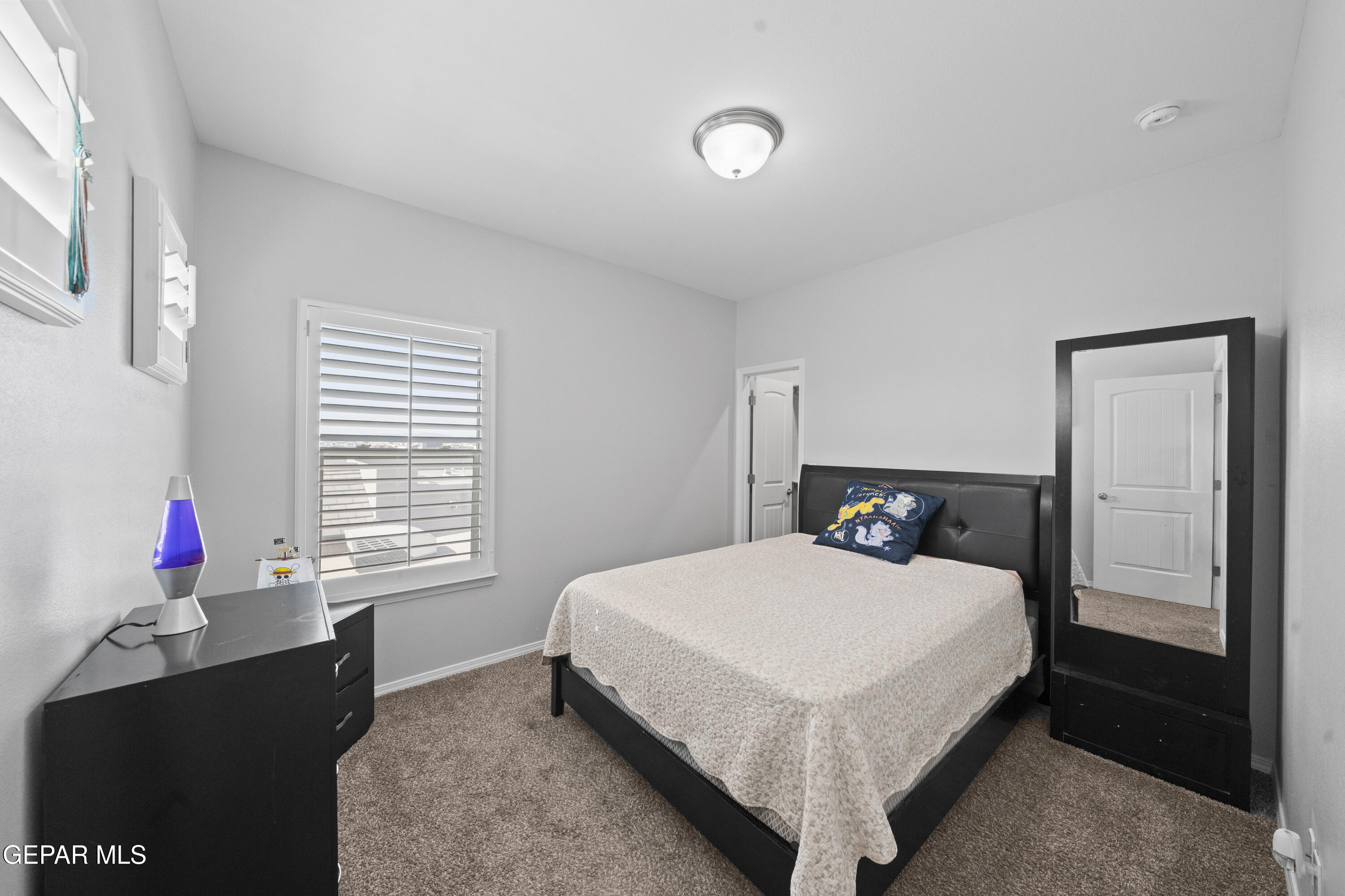 14633 CIAMBRIELLO Avenue