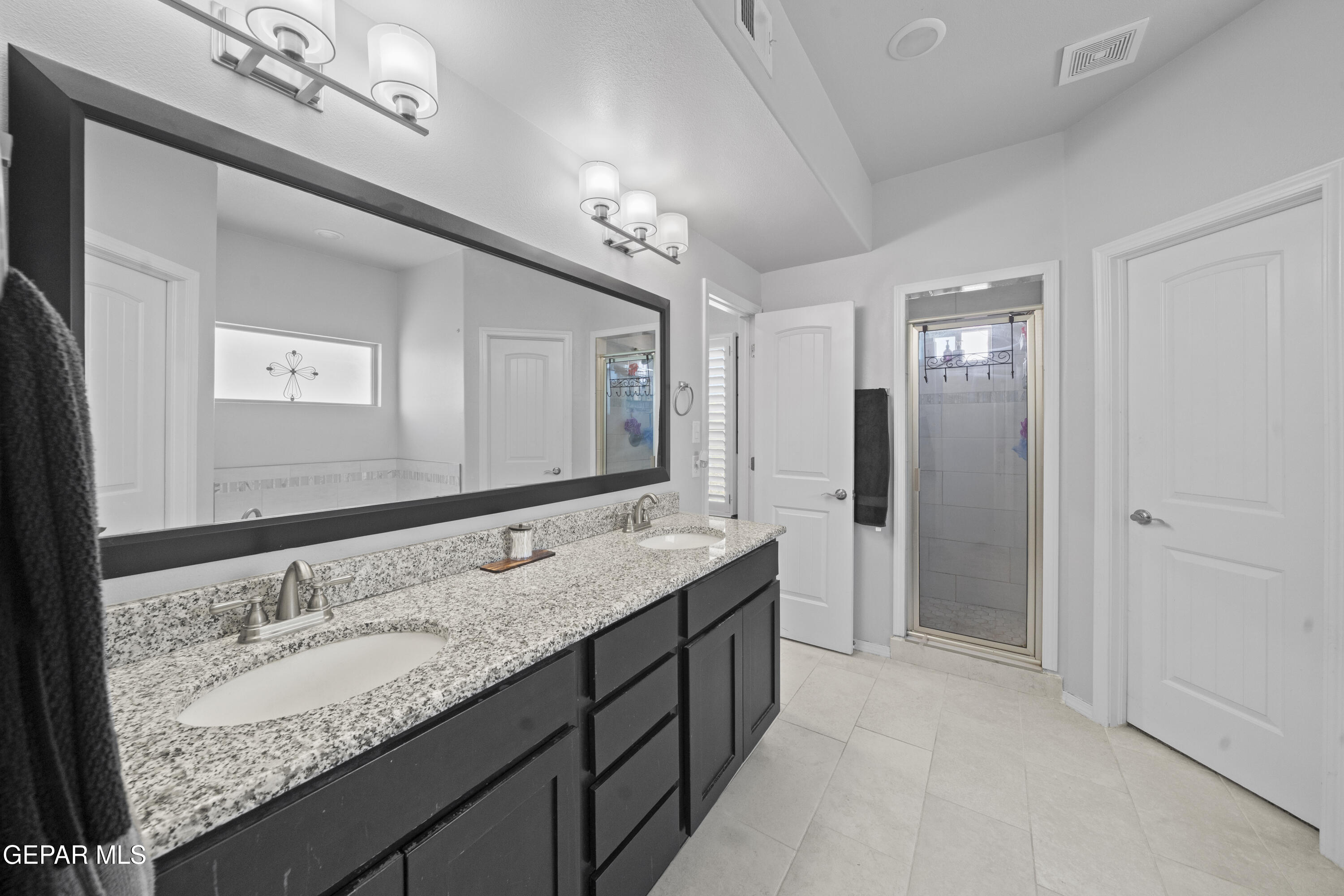 14633 CIAMBRIELLO Avenue