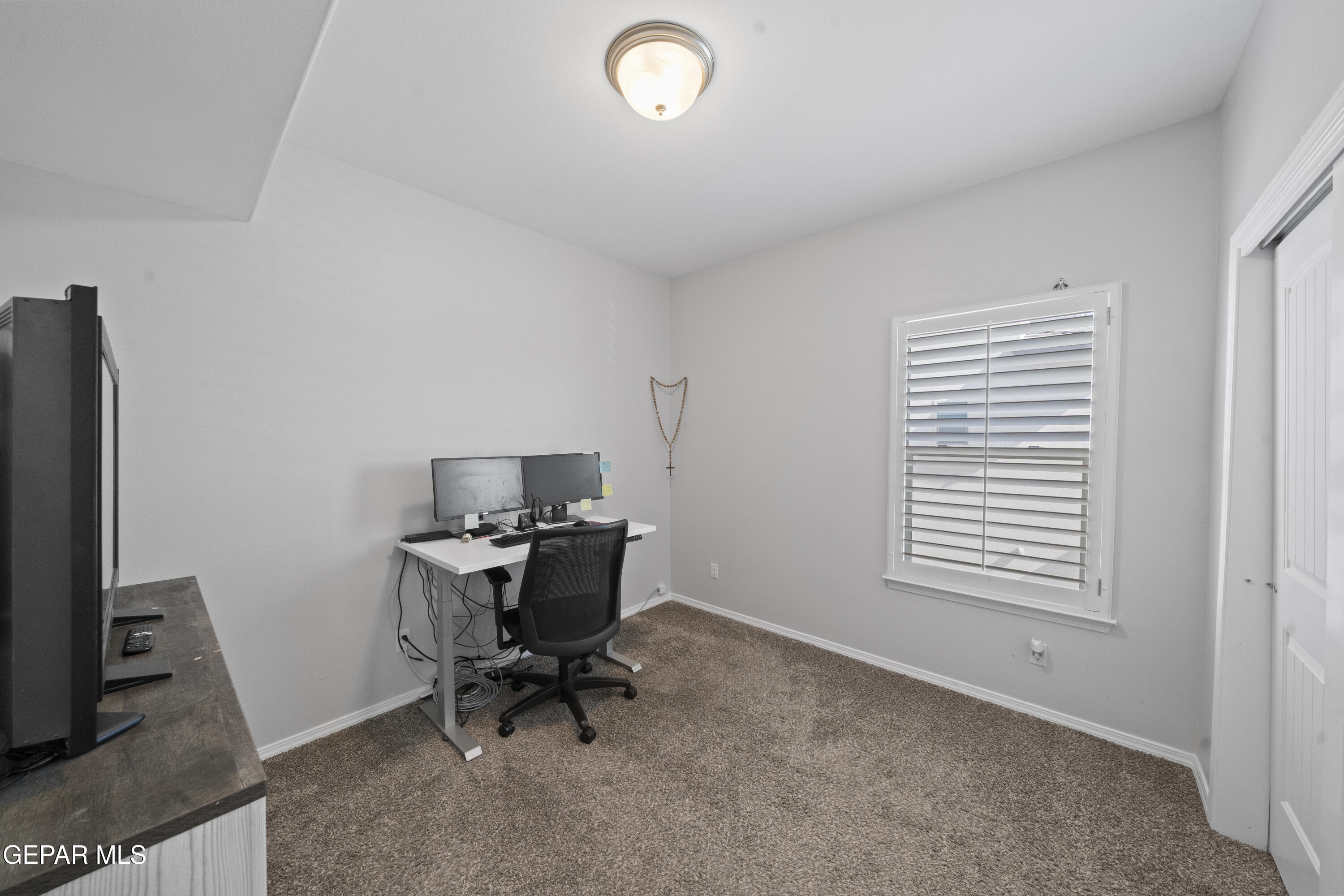 14633 CIAMBRIELLO Avenue