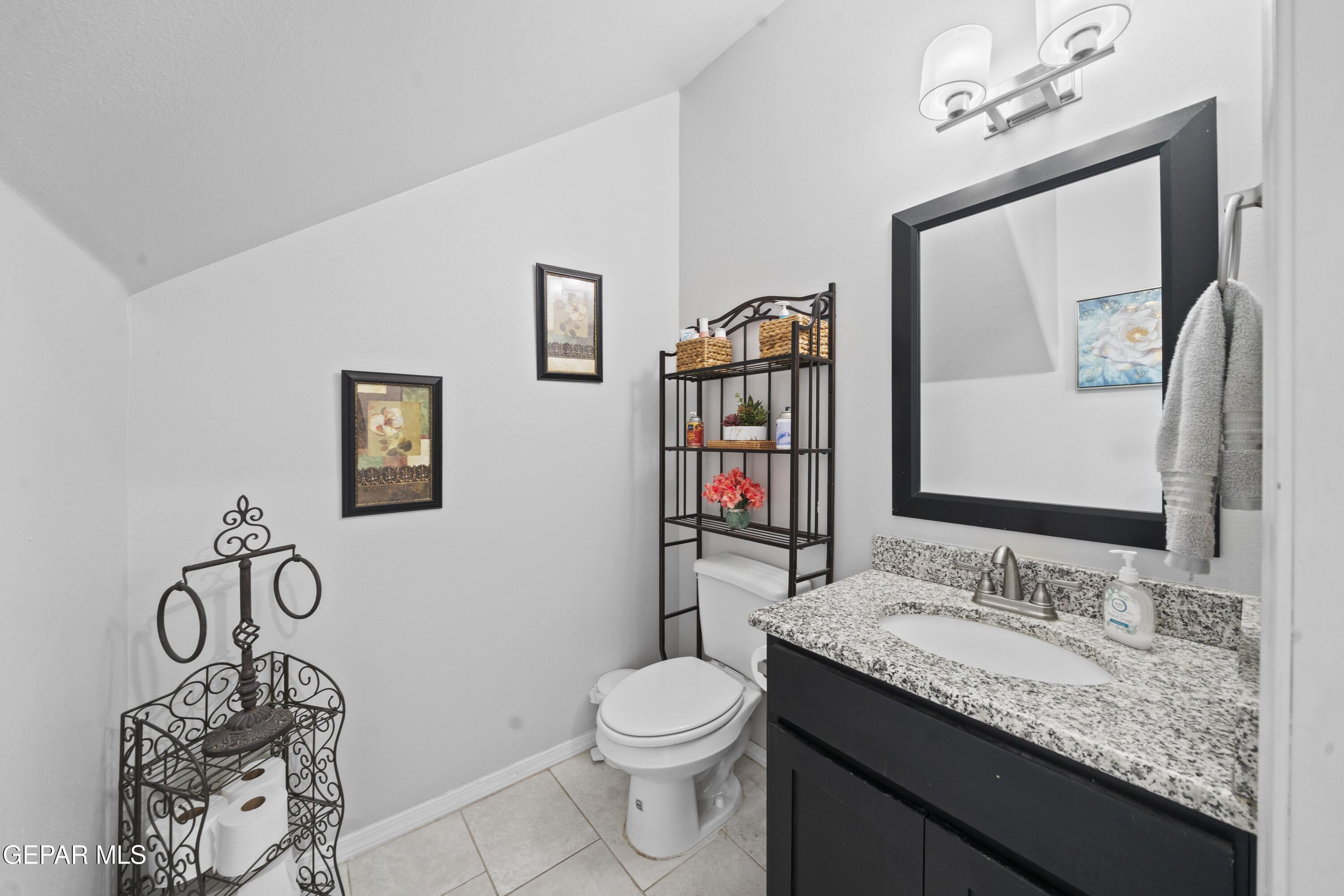 14633 CIAMBRIELLO Avenue