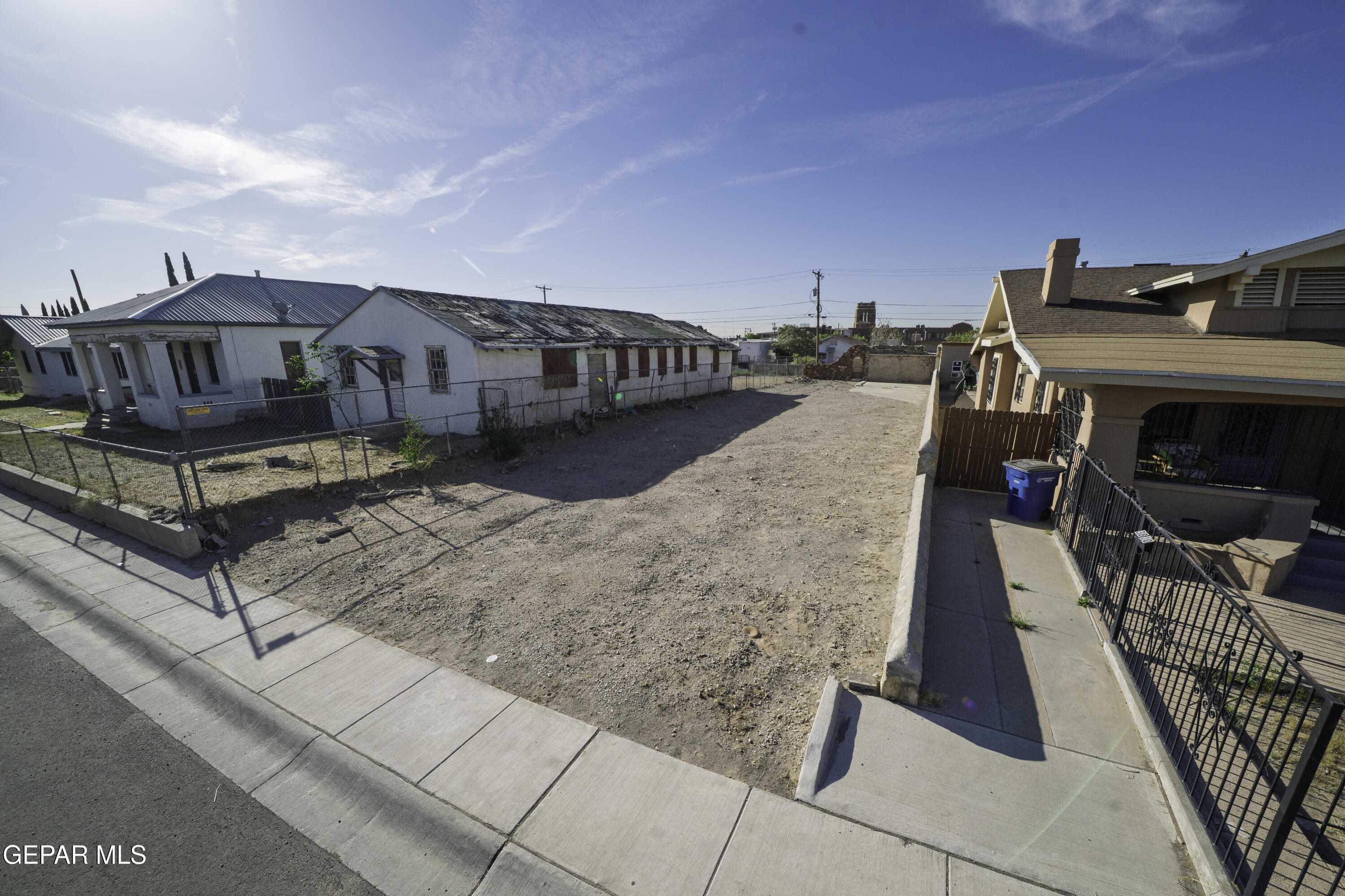 3812 TROWBRIDGE Drive