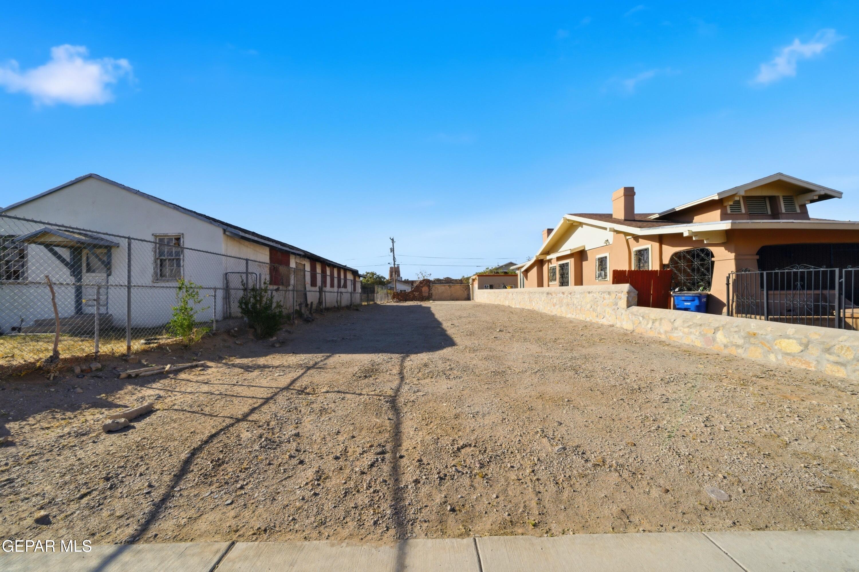 3812 TROWBRIDGE Drive