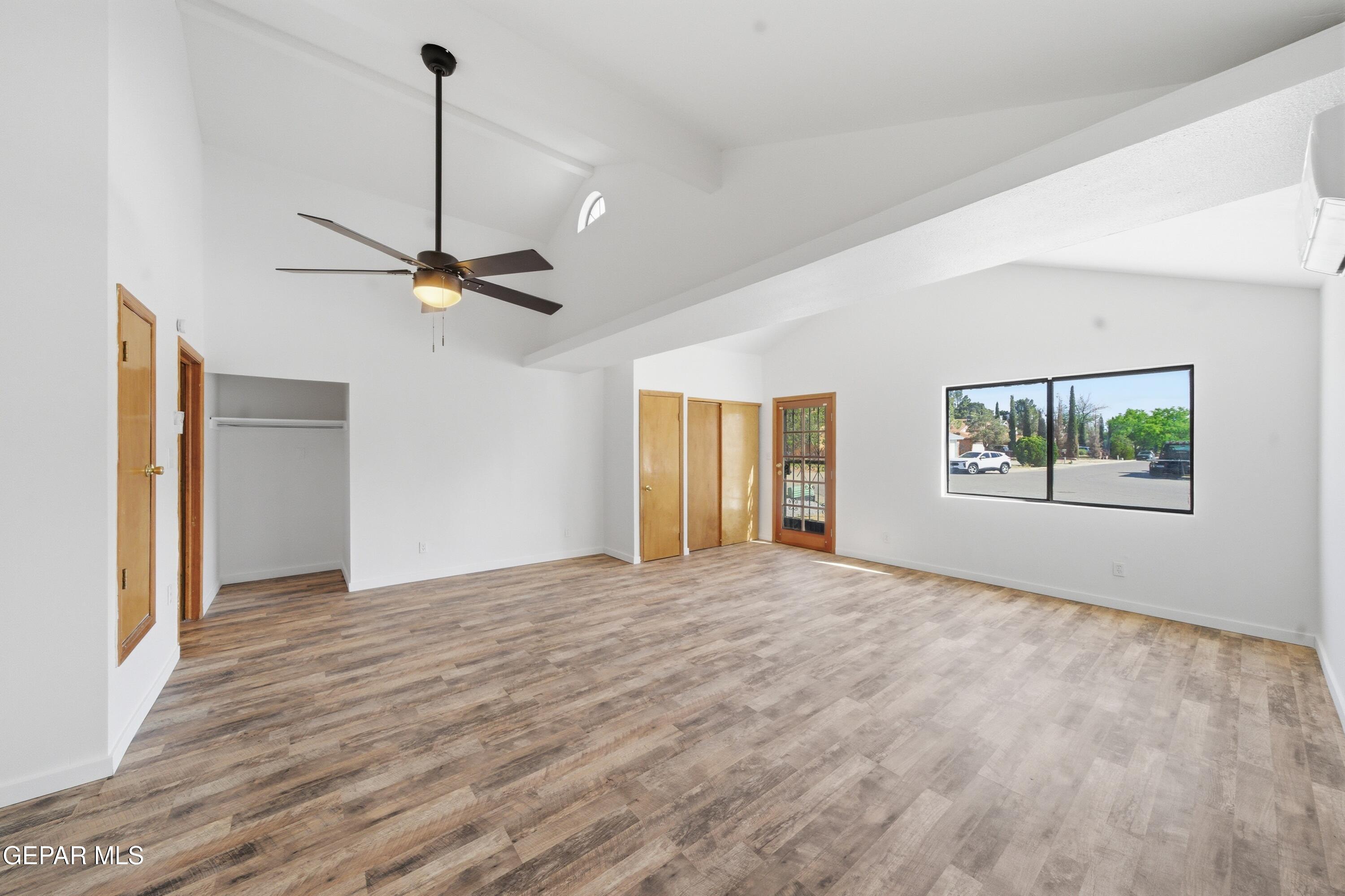 3197 LONESOME DOVE Circle