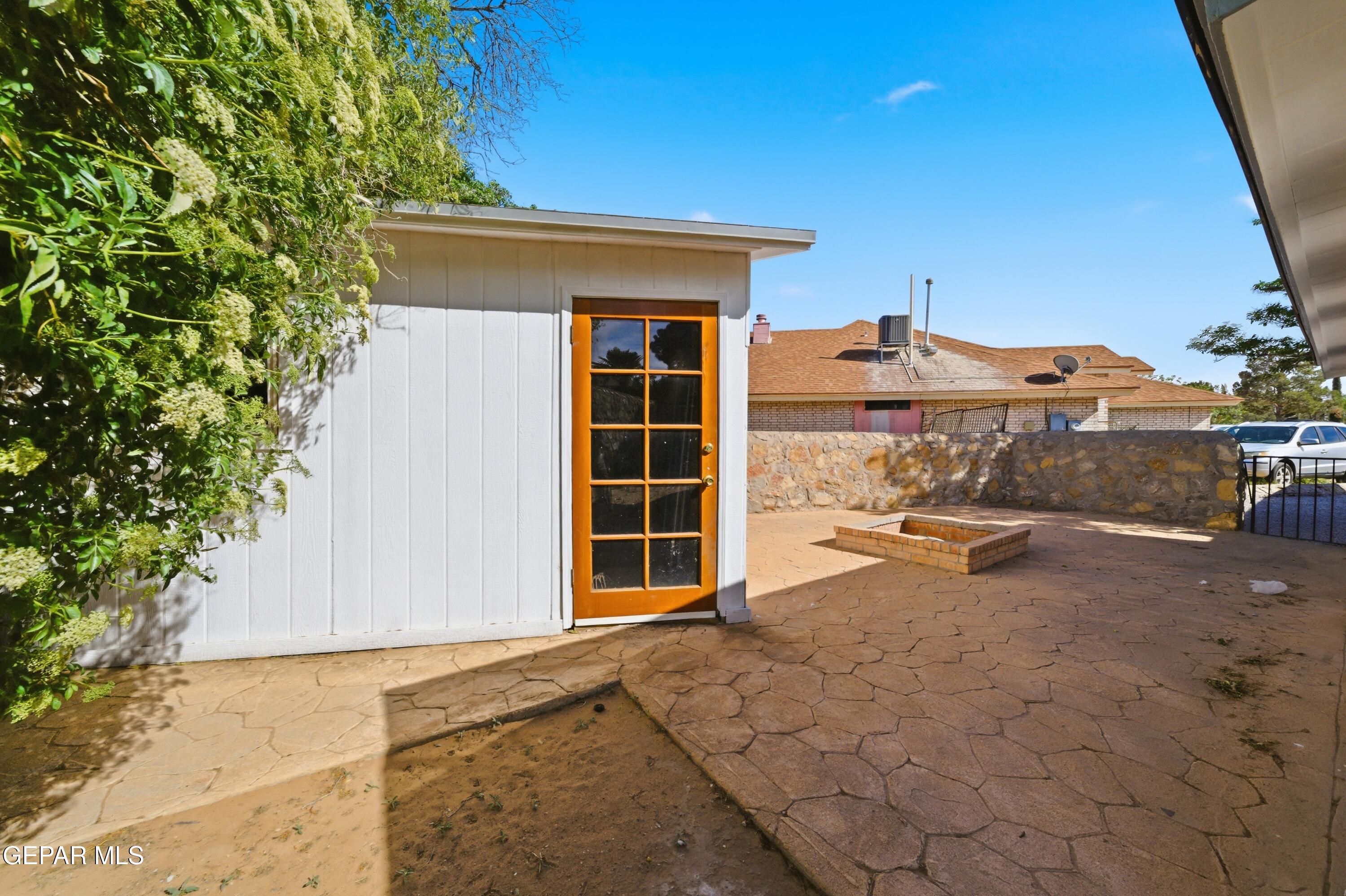 3197 LONESOME DOVE Circle