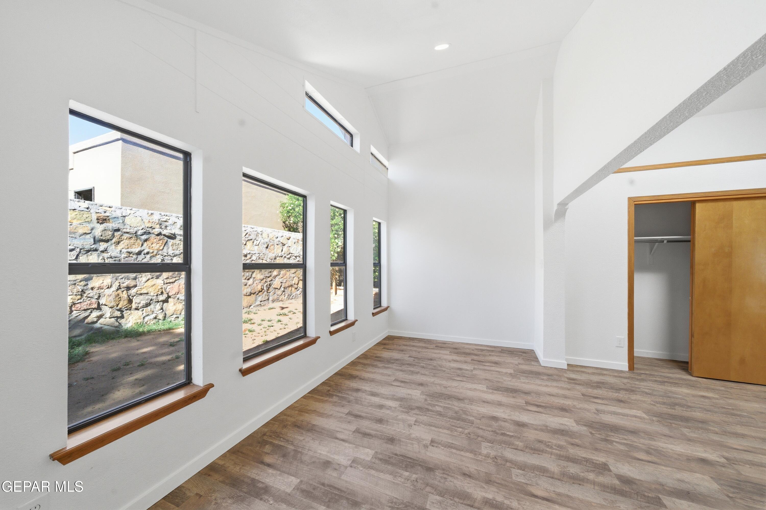 3197 LONESOME DOVE Circle