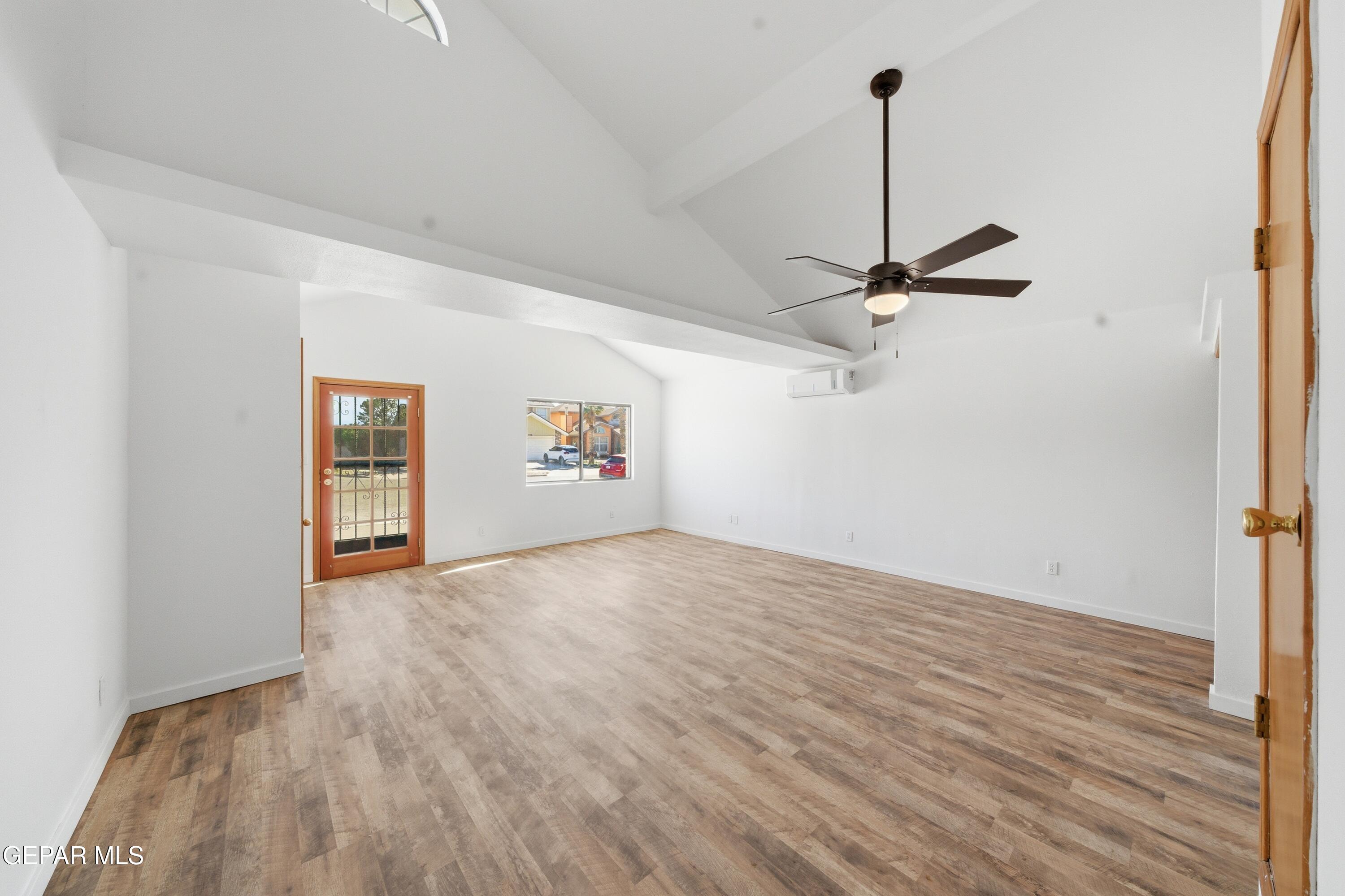 3197 LONESOME DOVE Circle