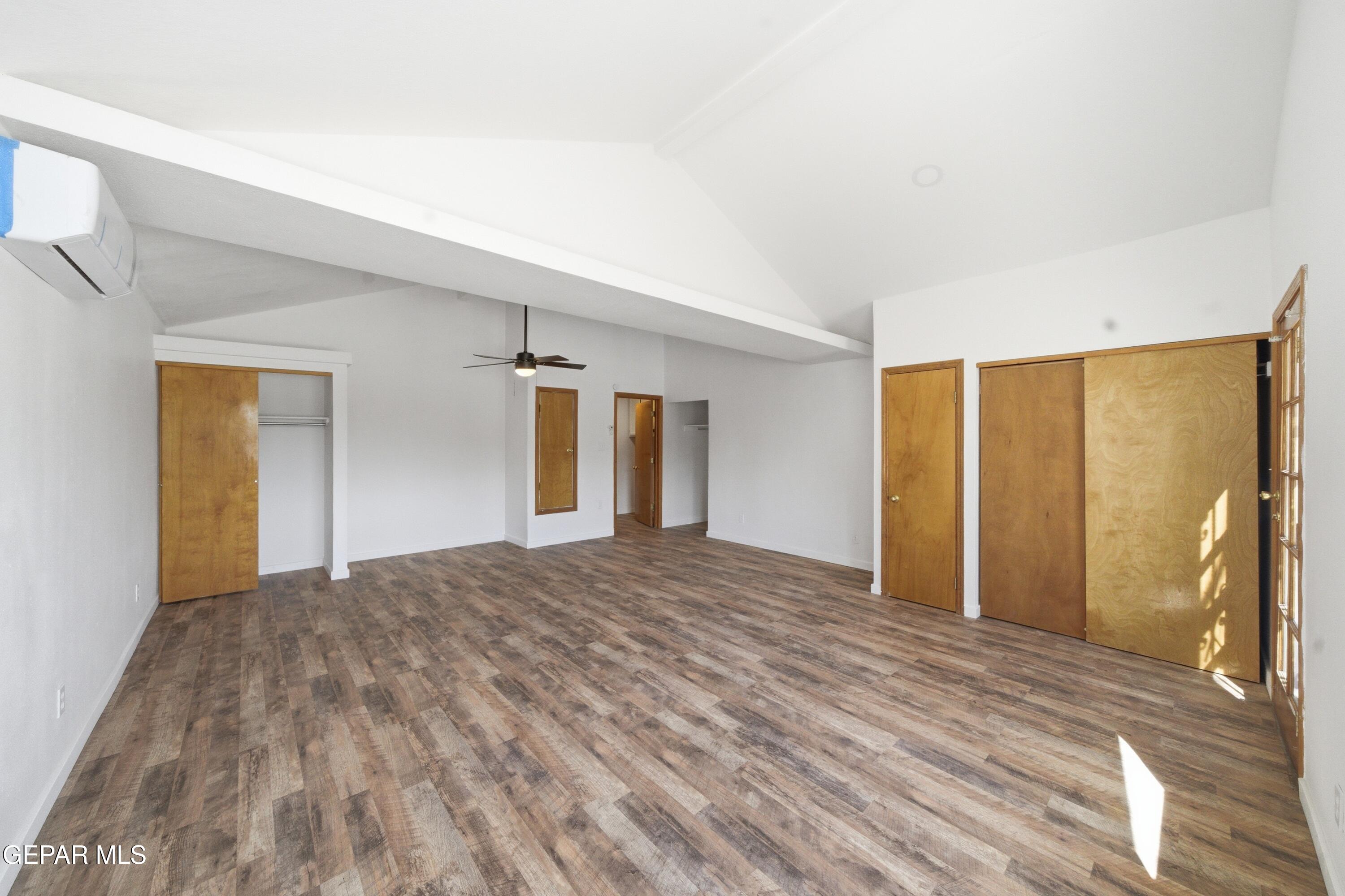 3197 LONESOME DOVE Circle