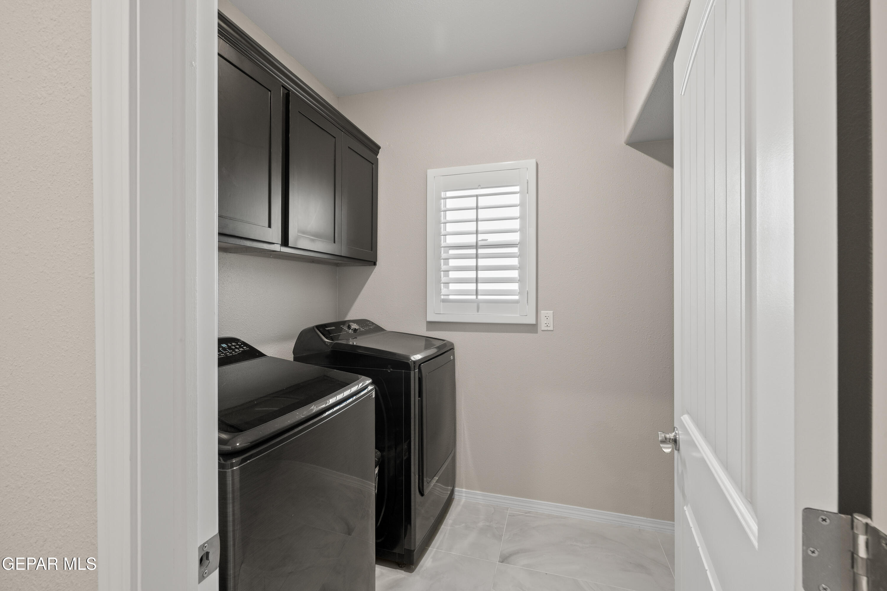 13913 Villa Vista Avenue