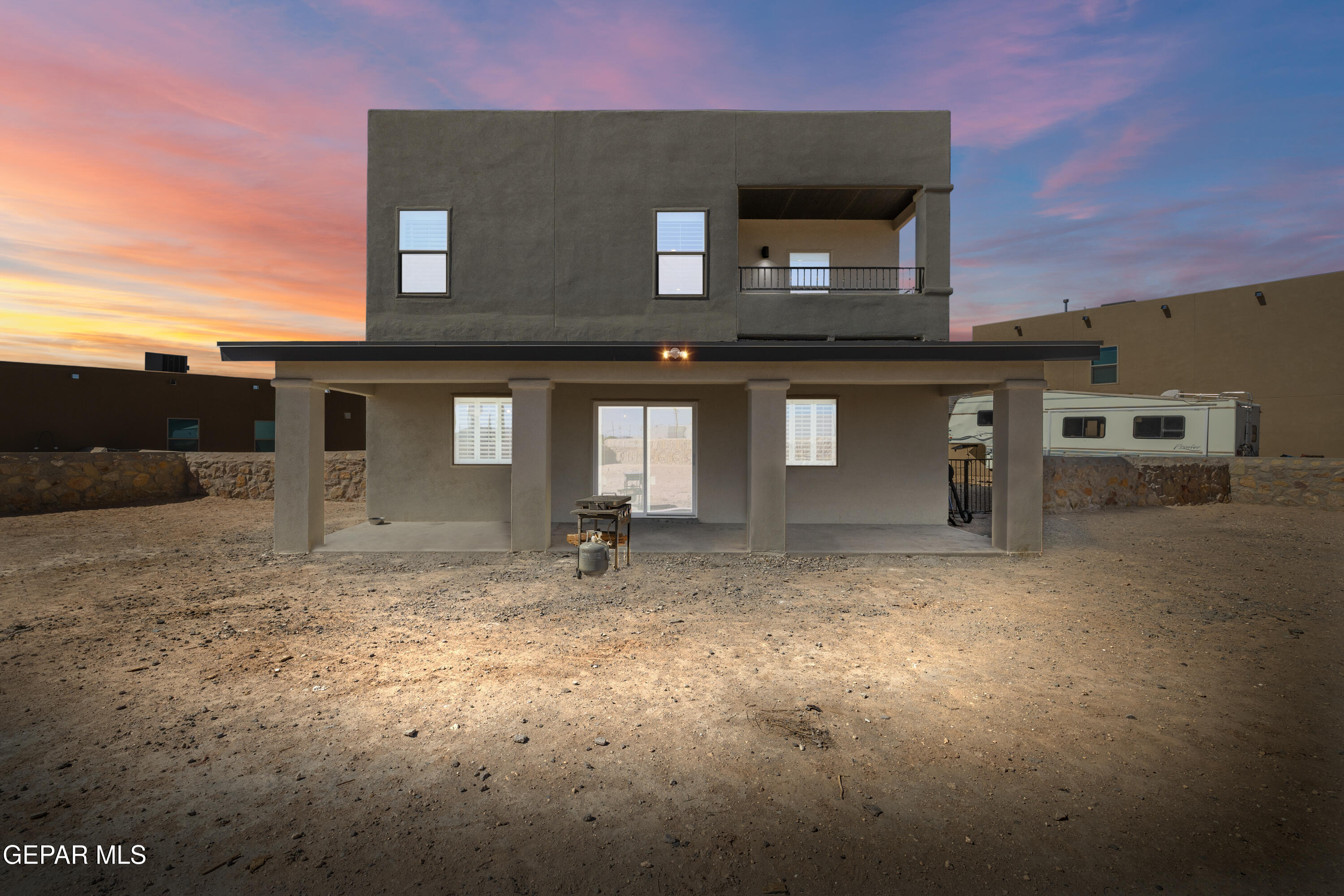 13913 Villa Vista Avenue