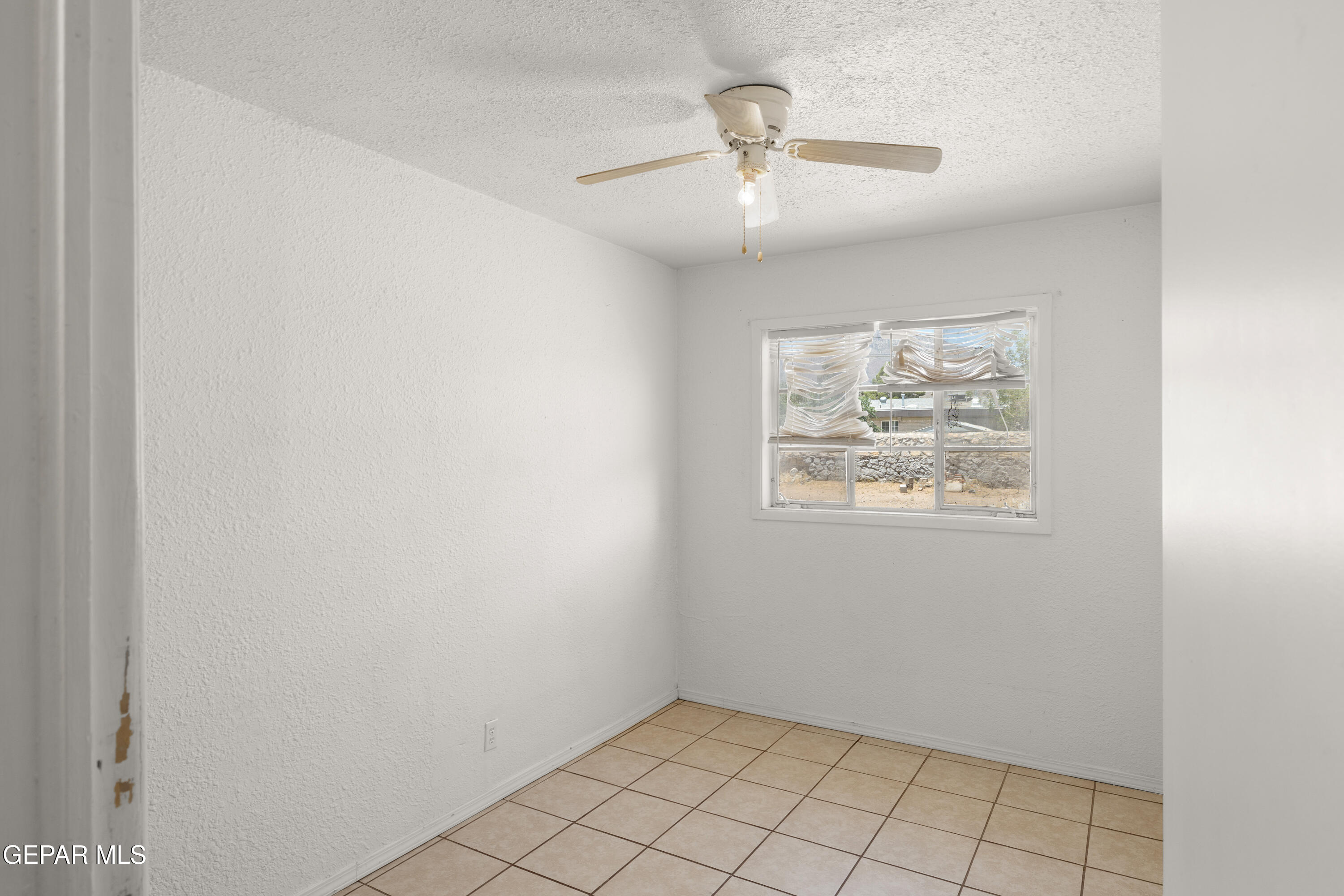 8903 STRAND Lane