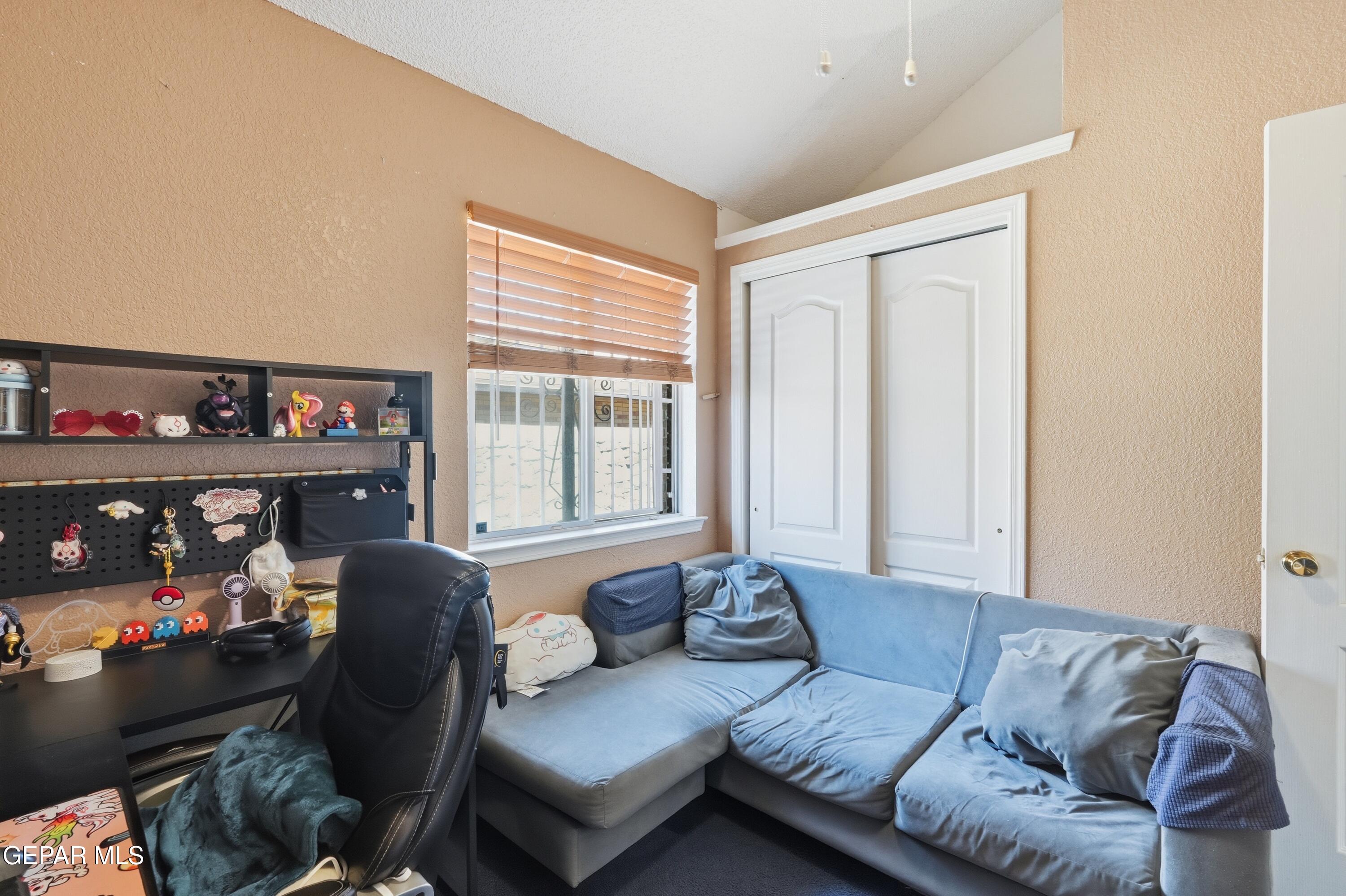 12224 PEDRO FIGARI Avenue