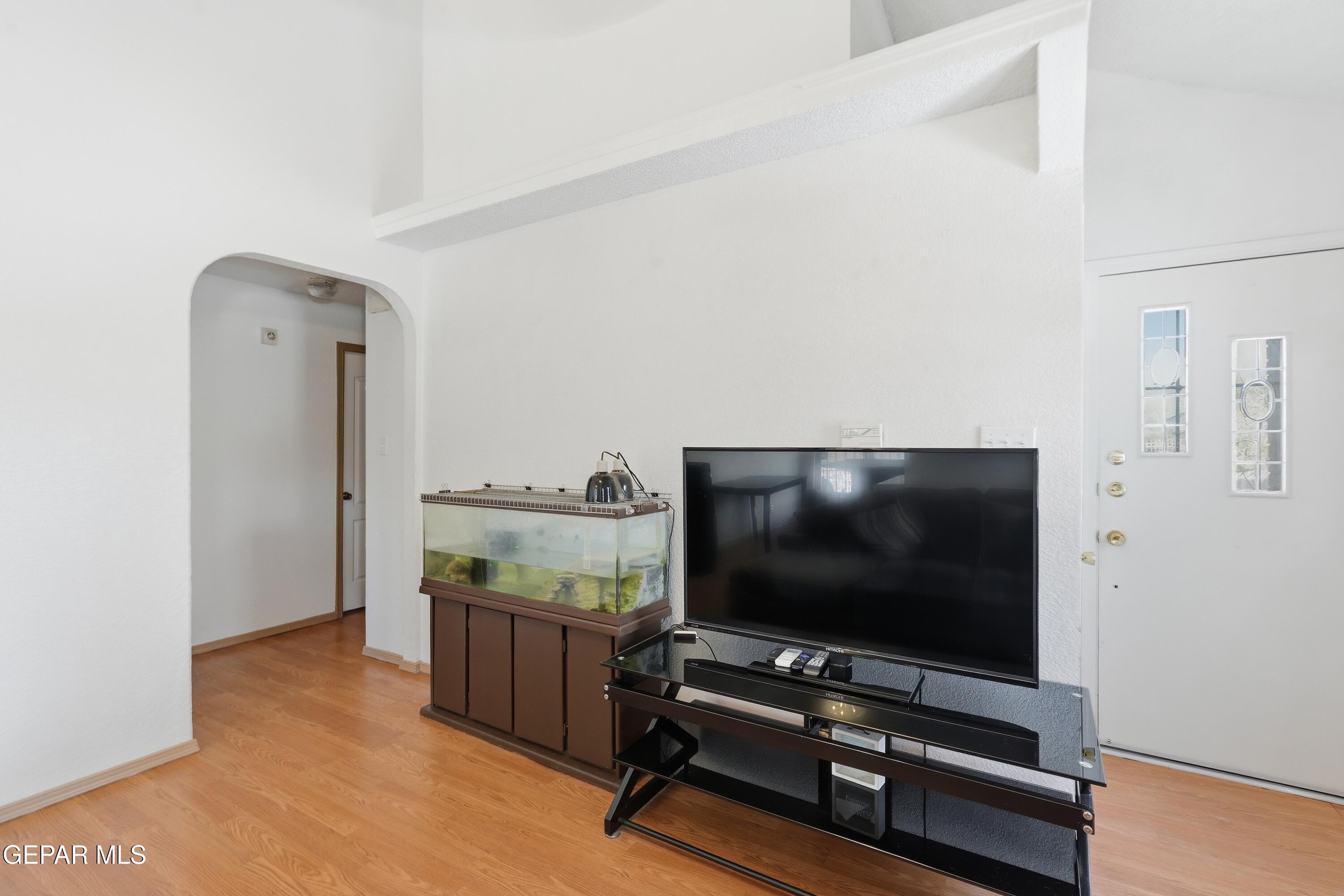 12224 PEDRO FIGARI Avenue