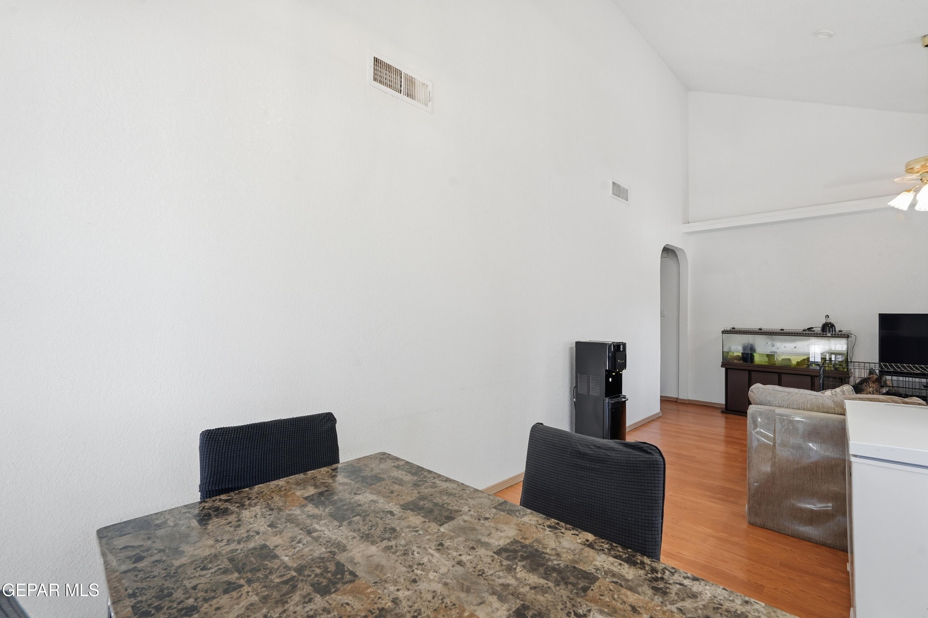 12224 PEDRO FIGARI Avenue
