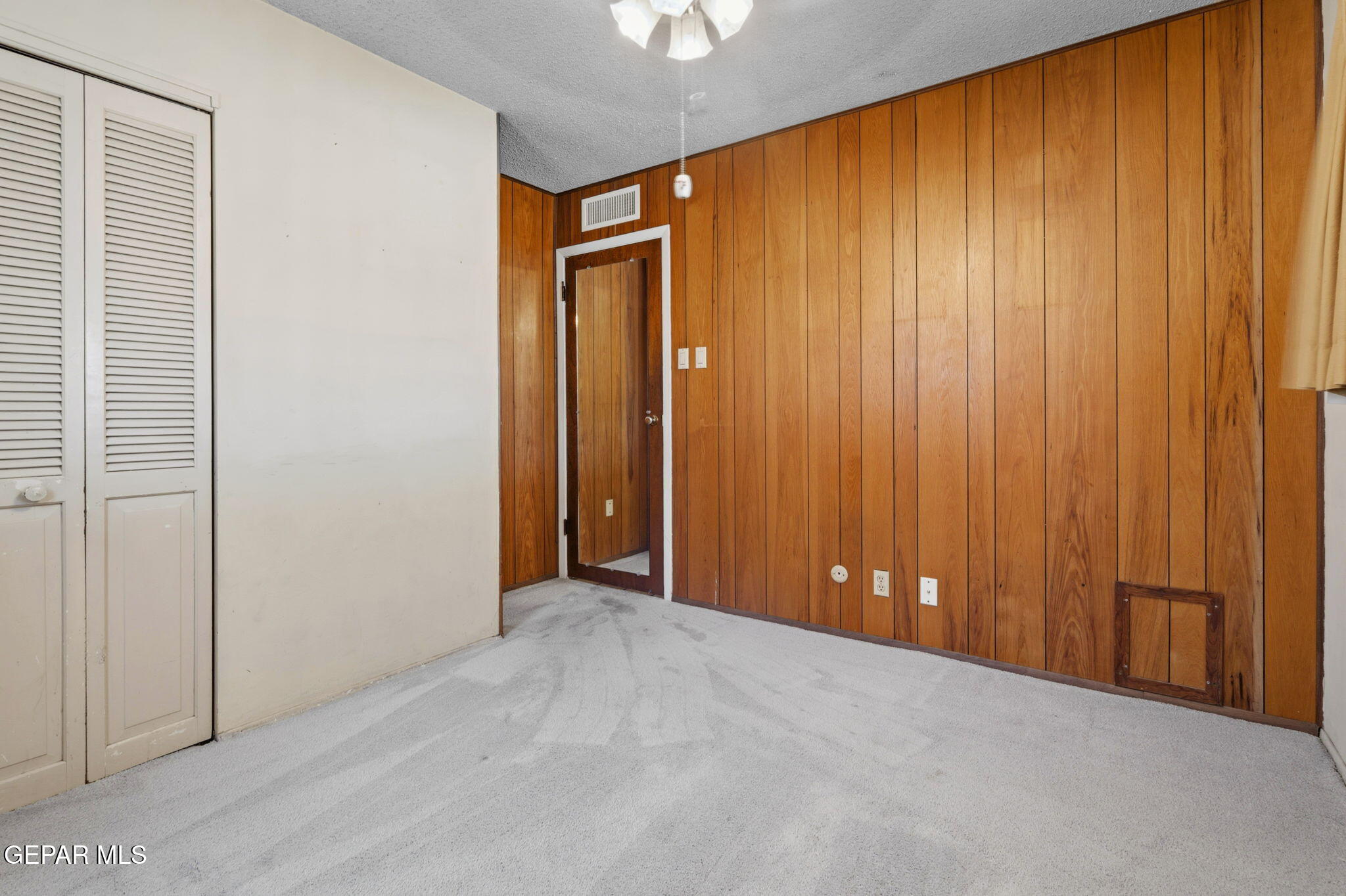 10125 CHEZELLE Drive
