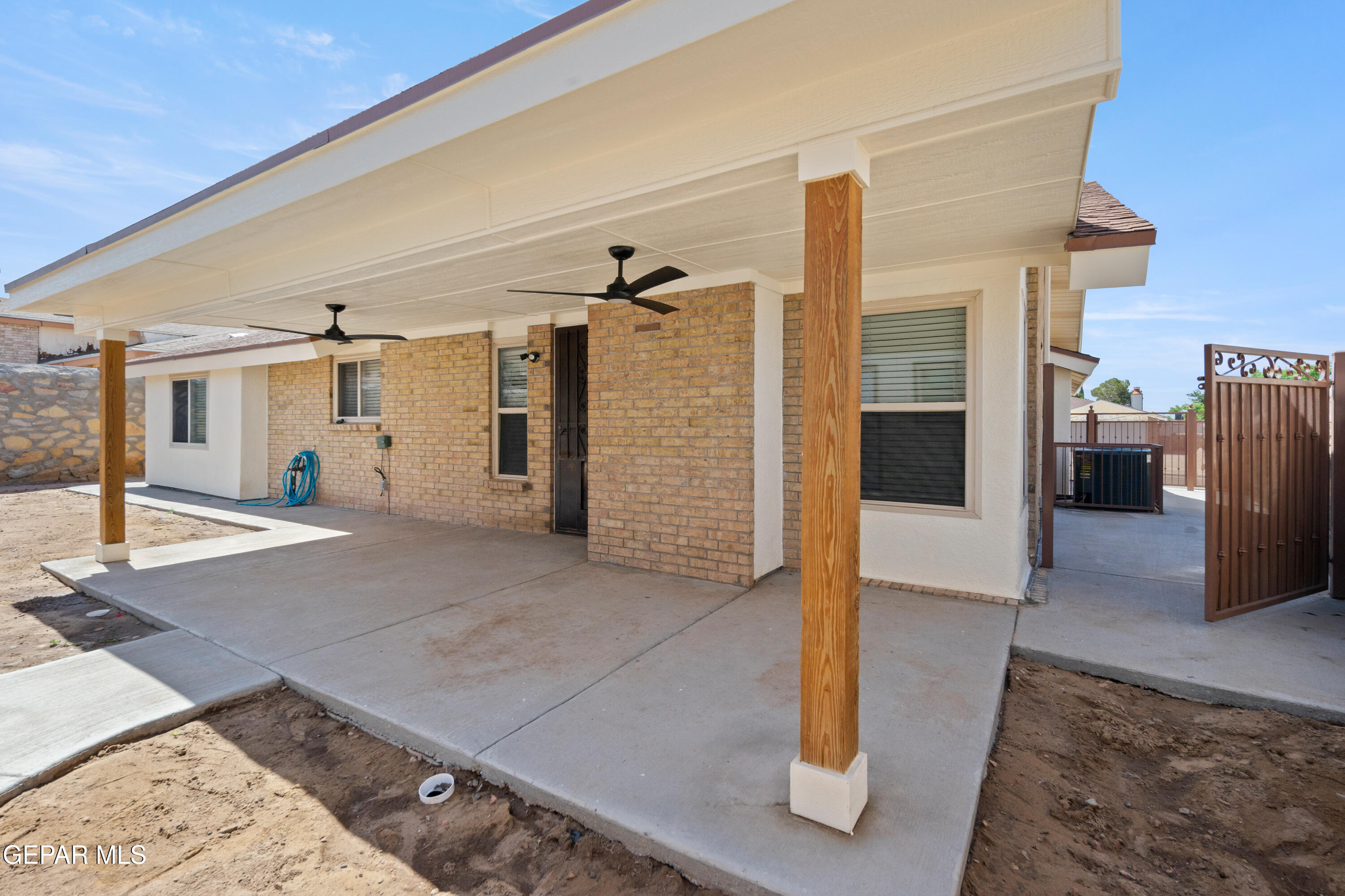 11729 FRED PERRY Drive