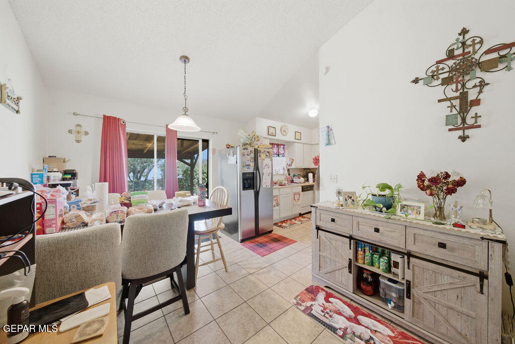 2701 RED SAILS Drive AD