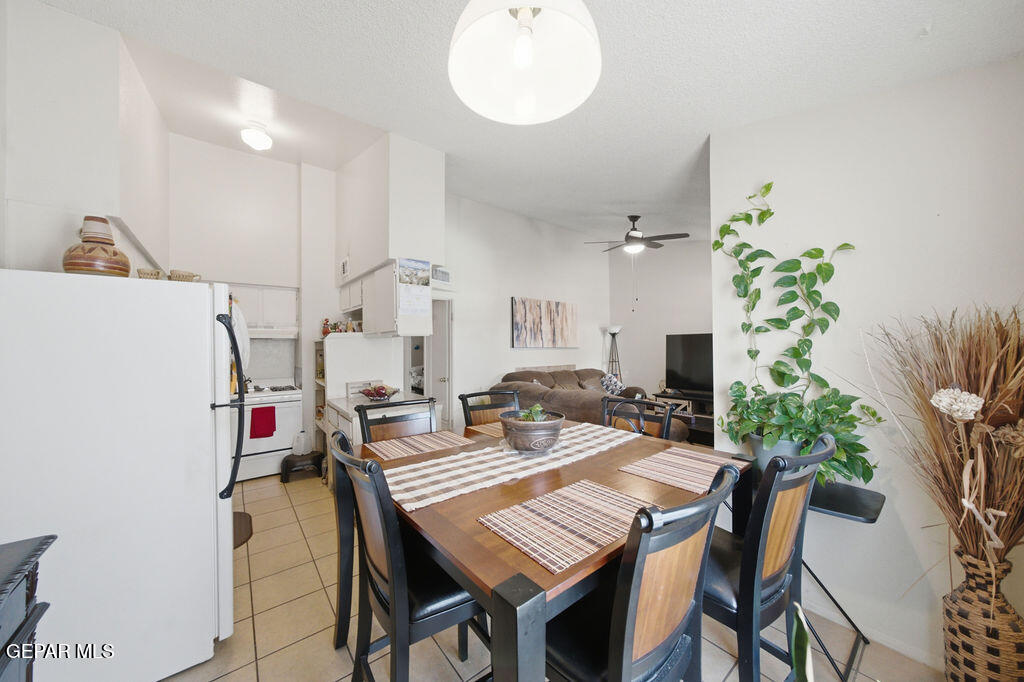 2701 RED SAILS Drive AD
