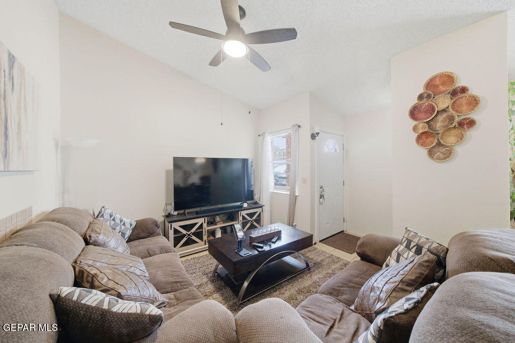 2701 RED SAILS Drive AD