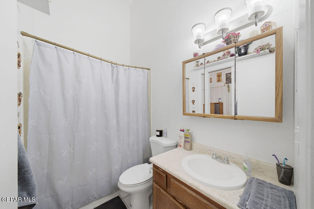 2701 RED SAILS Drive AD