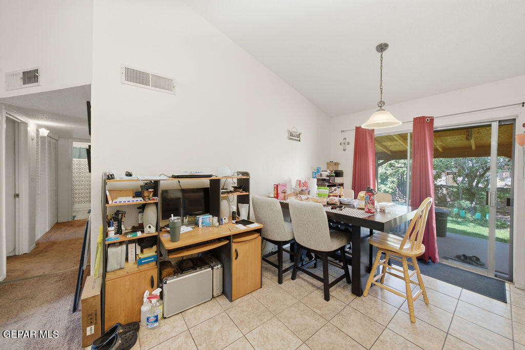2701 RED SAILS Drive AD