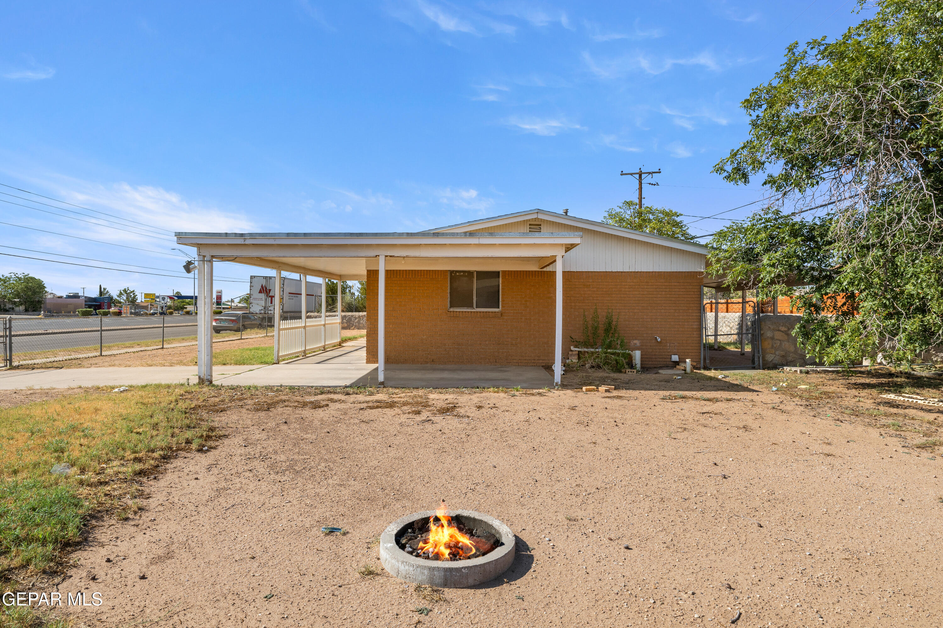 10329 MCCOMBS Street