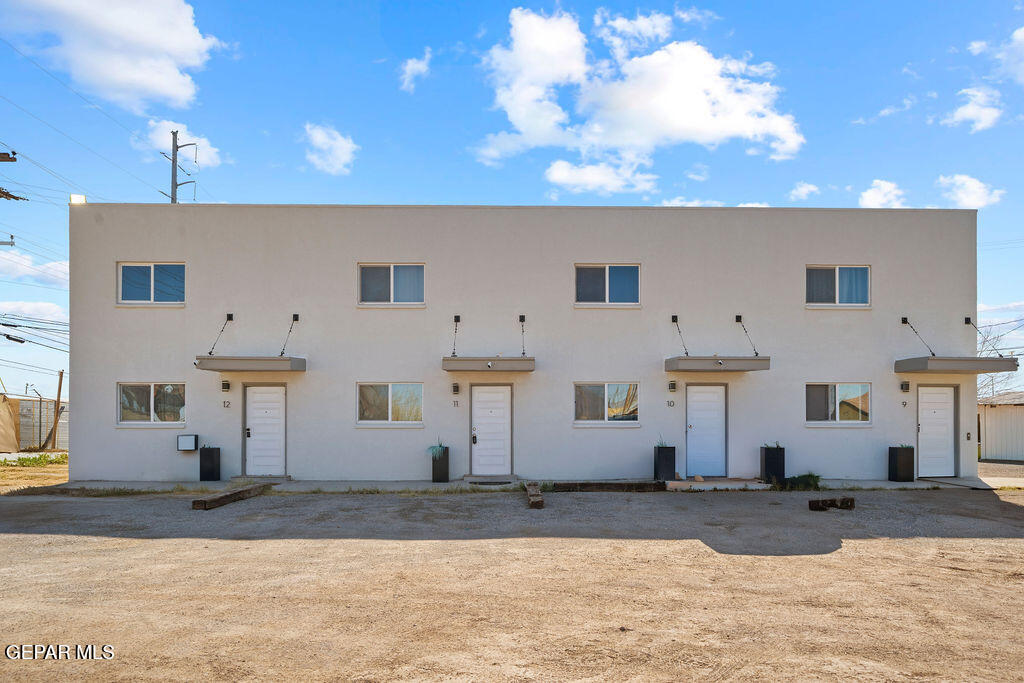 7441 Alameda Avenue 11