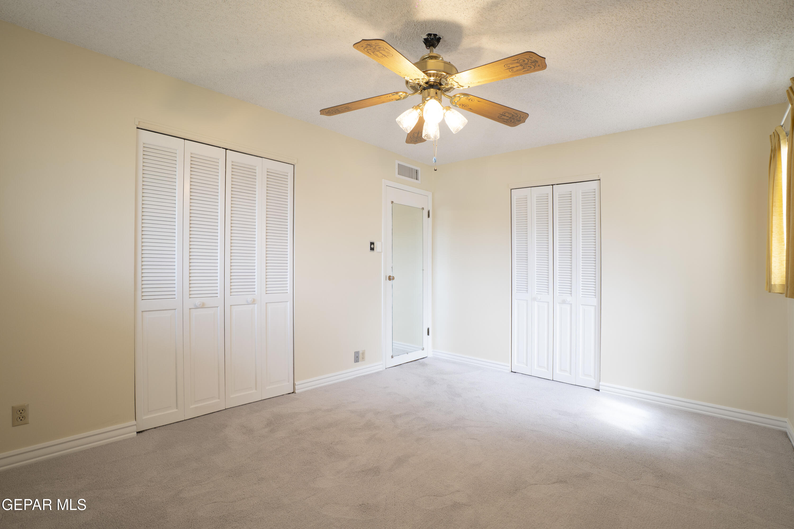 10125 CHEZELLE Drive