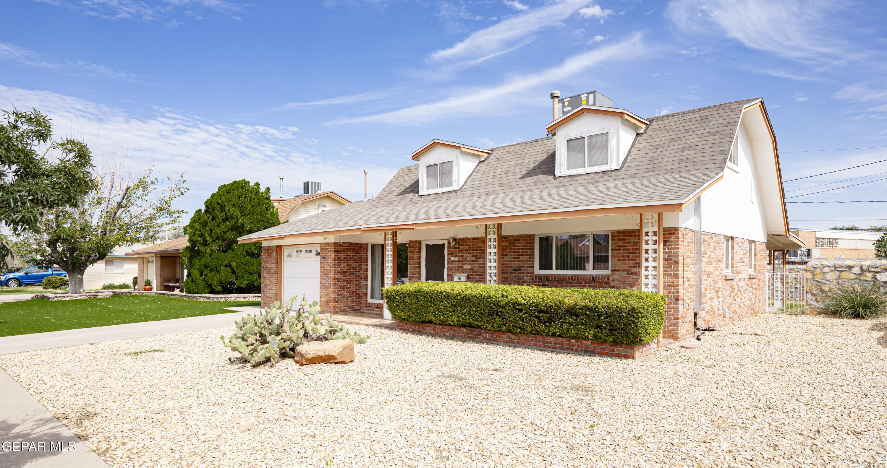 10125 CHEZELLE Drive
