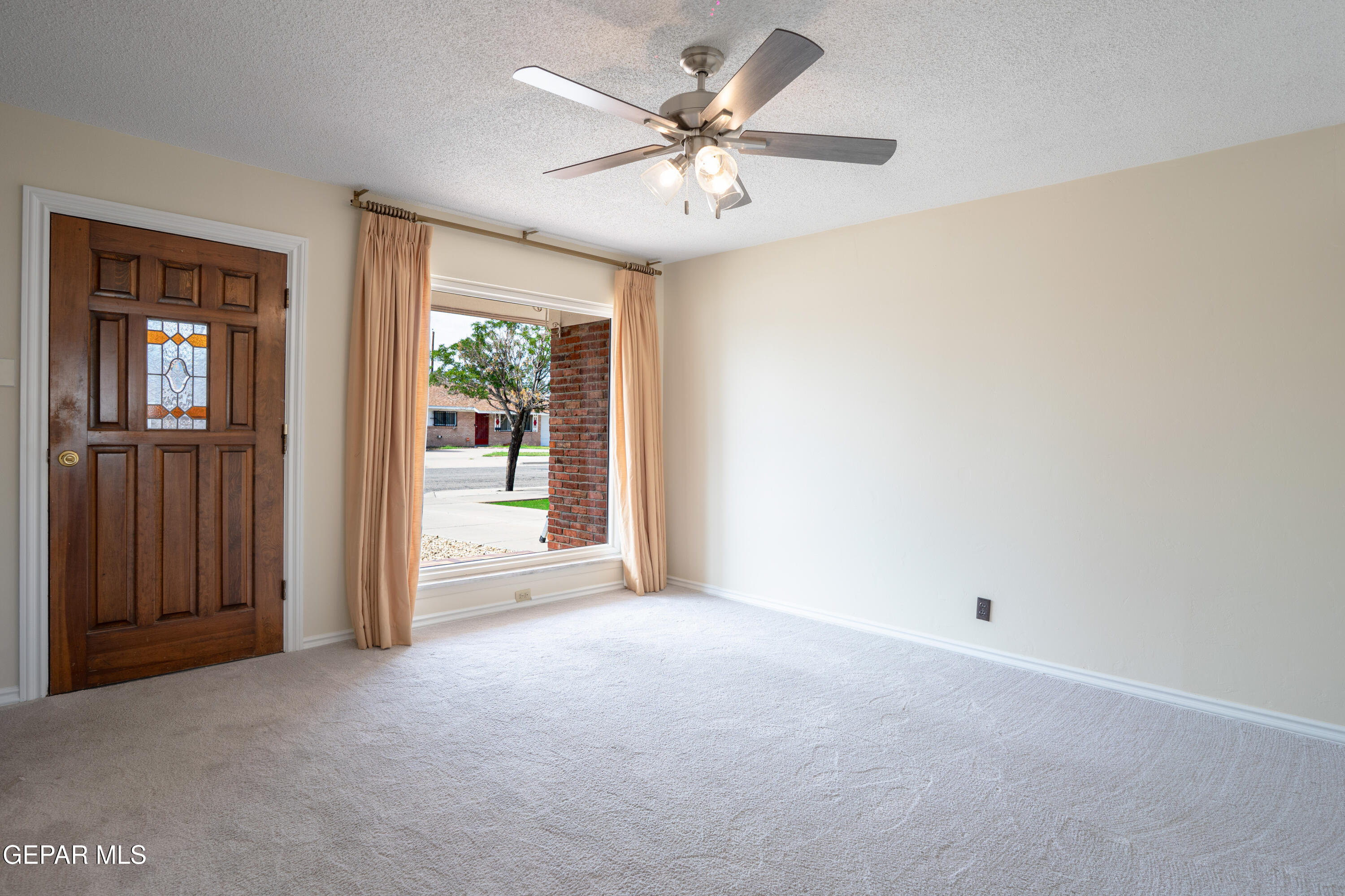 10125 CHEZELLE Drive