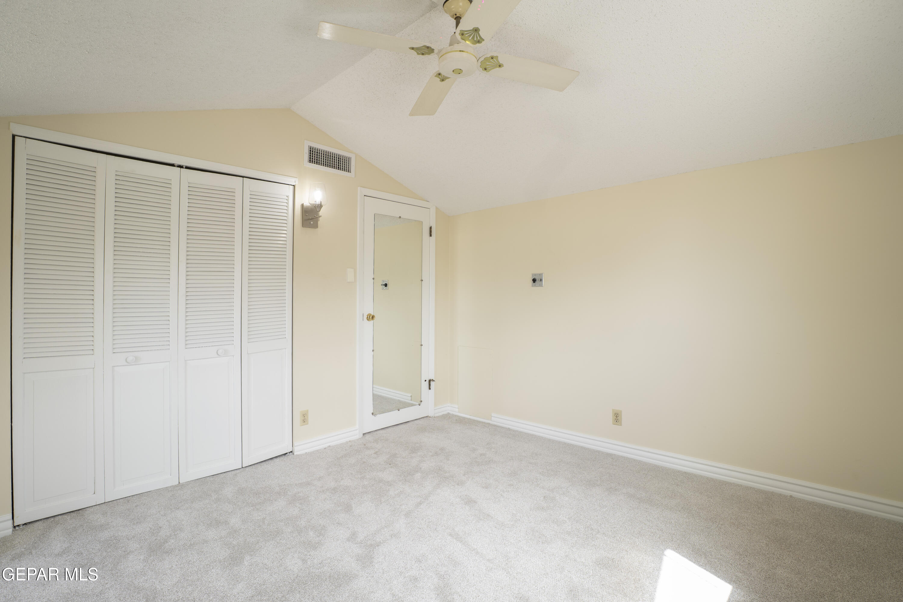 10125 CHEZELLE Drive